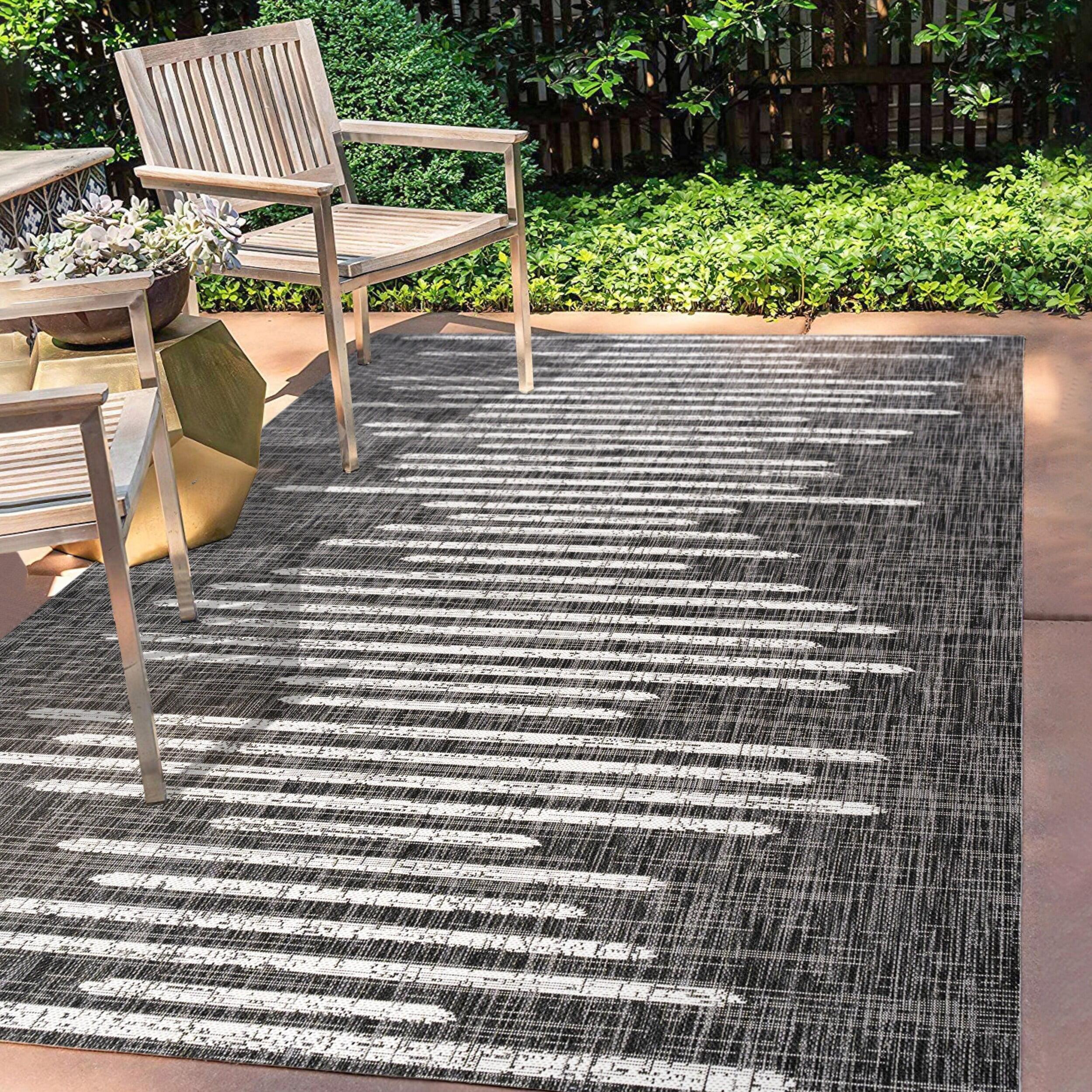 3'x5' Zolak Berber Stripe Geometric Indoor/Outdoor Area Rug, Black/Ivory - JONATHAN Y