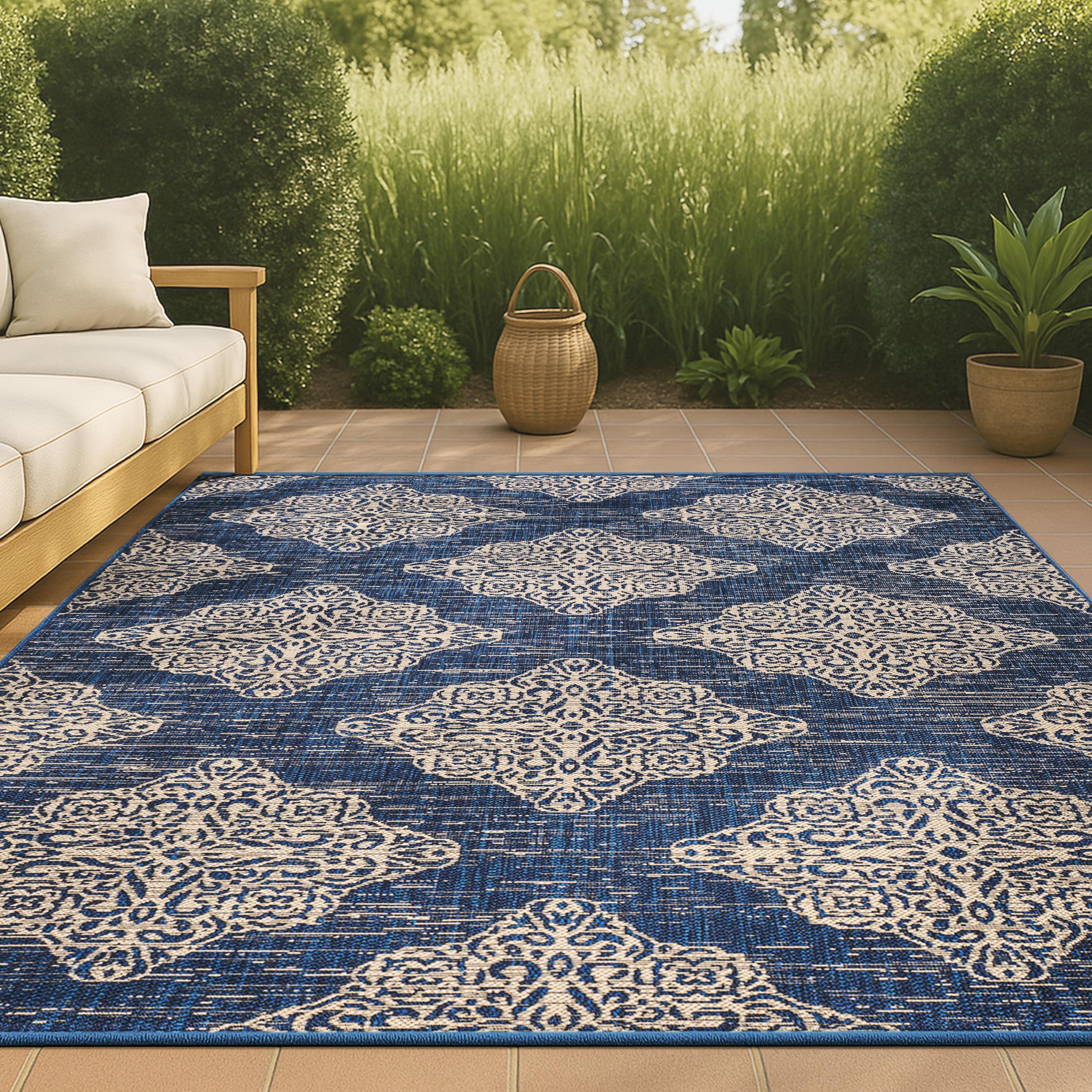4'x6' Tuscany Ornate Medallions Indoor/Outdoor Area Rug, Navy/Beige - JONATHAN Y