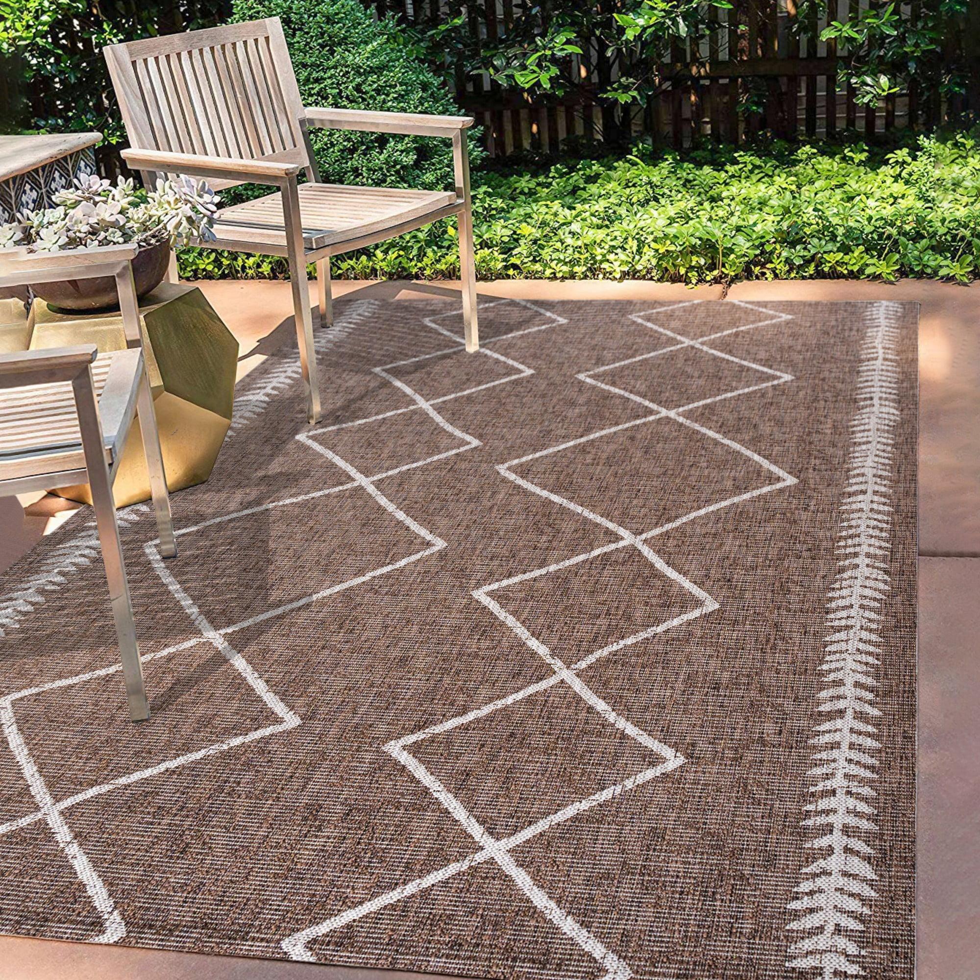 8' X 10' Derya Diamond Trellis Indoor/Outdoor Area Rug, Brown/Beige - JONATHAN Y