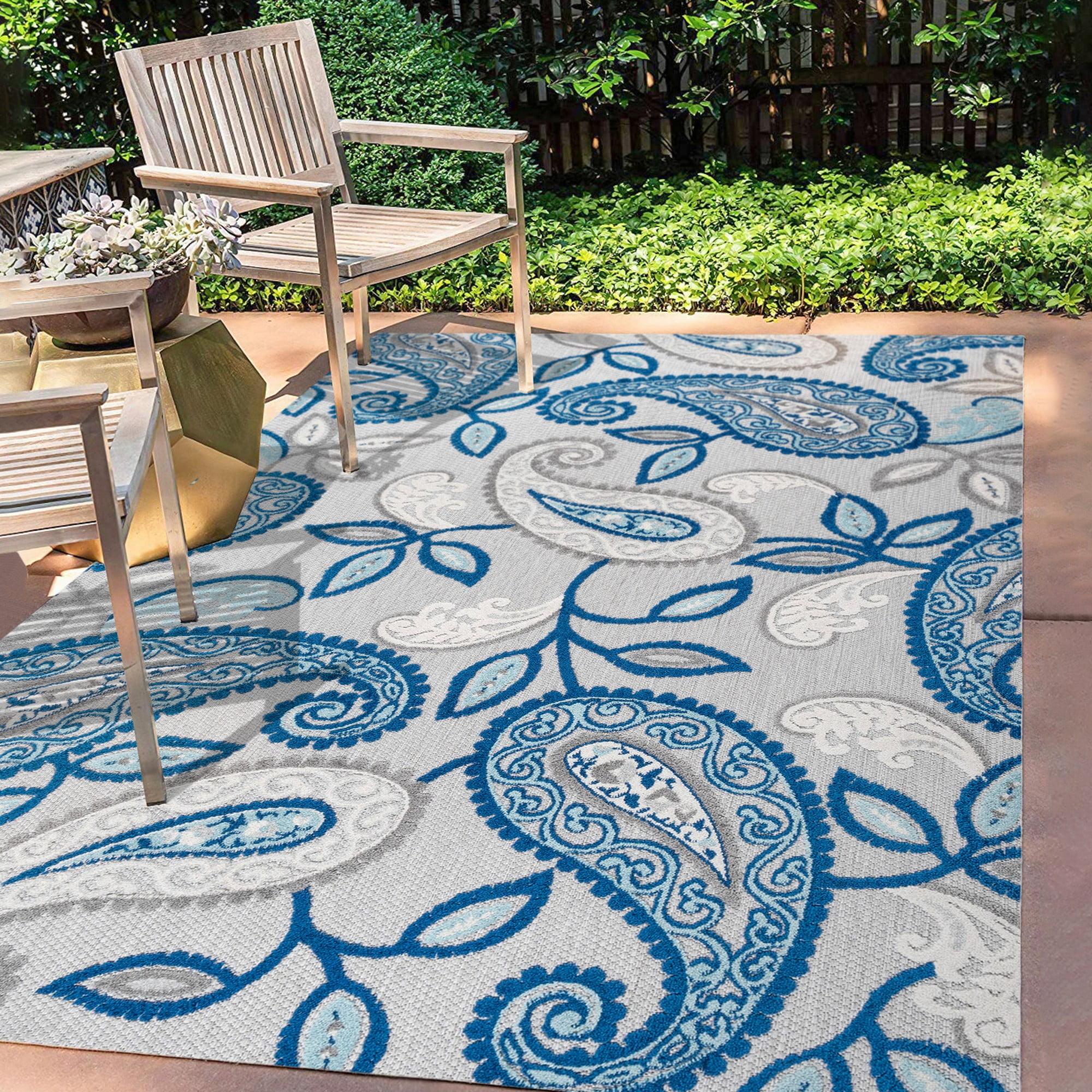 Boho Paisley Blue and Light Gray Synthetic 3x5 Indoor/Outdoor Rug