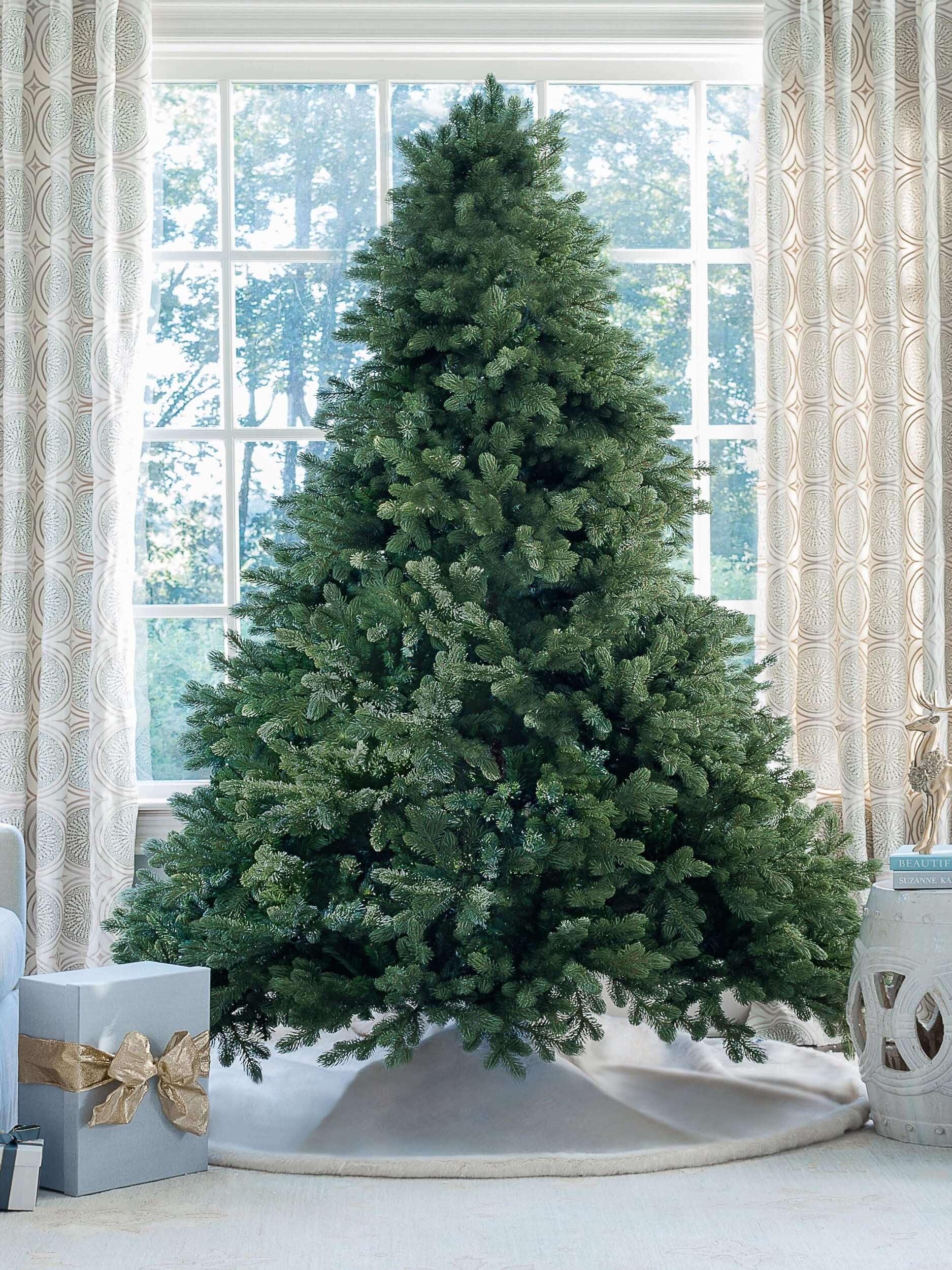 7.5ft Green Spruce Artificial Christmas Tree with Metal Stand