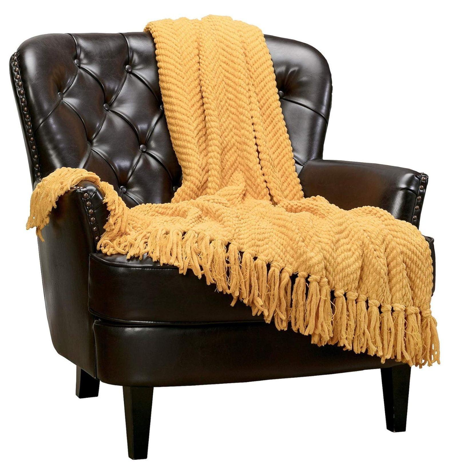 Chanasya Textured Knit Throw Blanket with Tassels