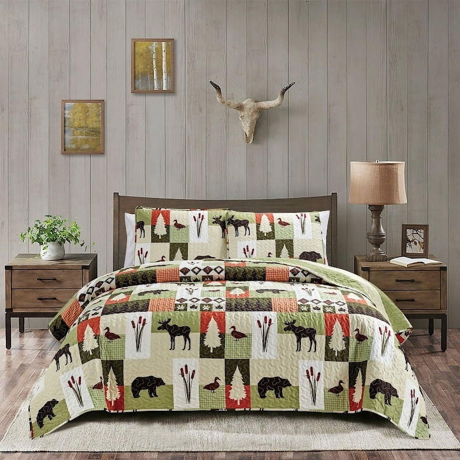 Redwood Quilts Standard Patchwork Quilt Set