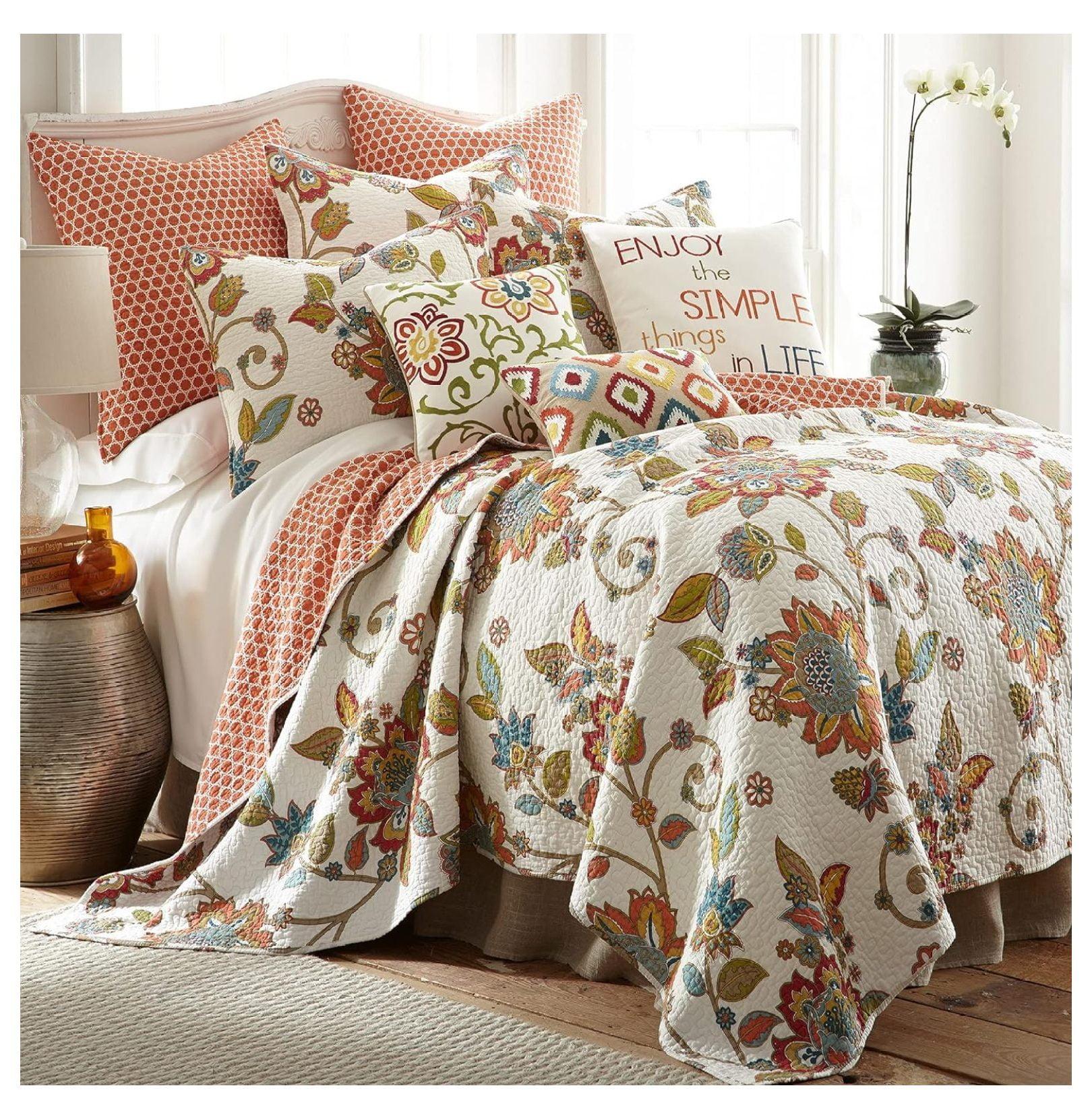 Full White Cotton Reversible Quilt Set