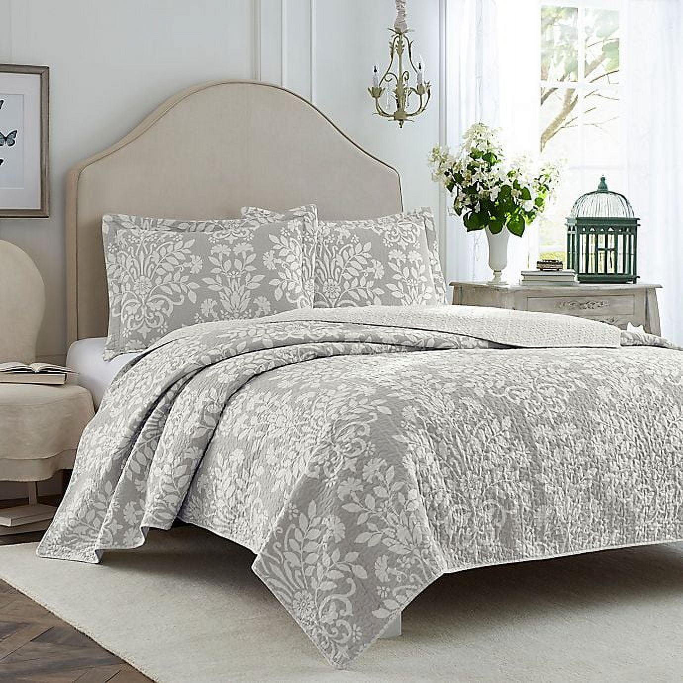 Gray Cotton Reversible Full Quilt Set with Shams