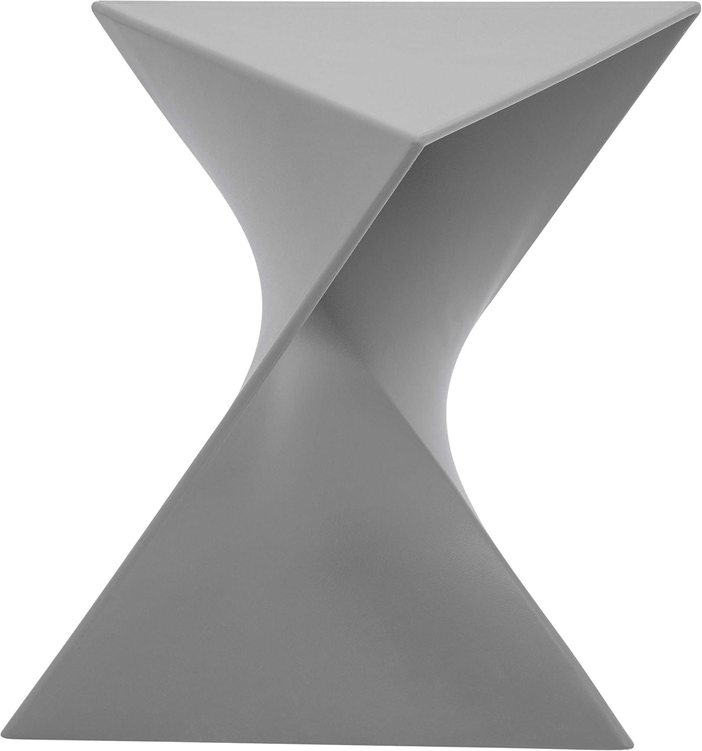 LeisureMod Randolph Stackable Side Table – Modern Triangular Design Accent Table – Versatile for Living Room, Bedroom, or Office Room
