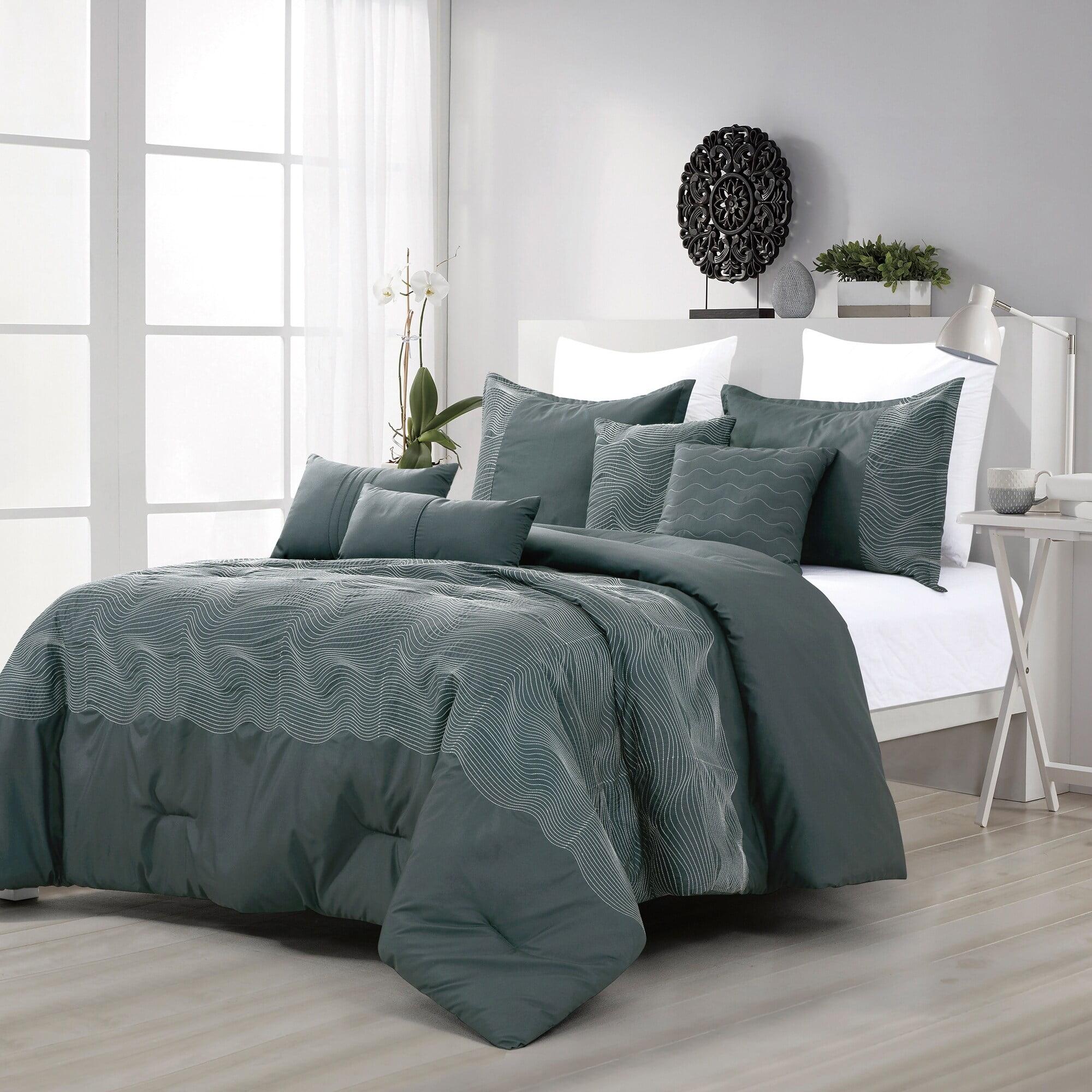 Gray Microfiber Queen 7-Piece Comforter Bed in a Bag Set