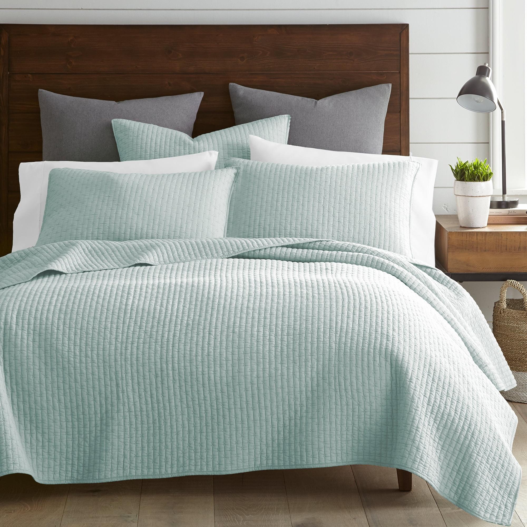 Cross Stitch Blue Haze Full/Queen Quilt Set
