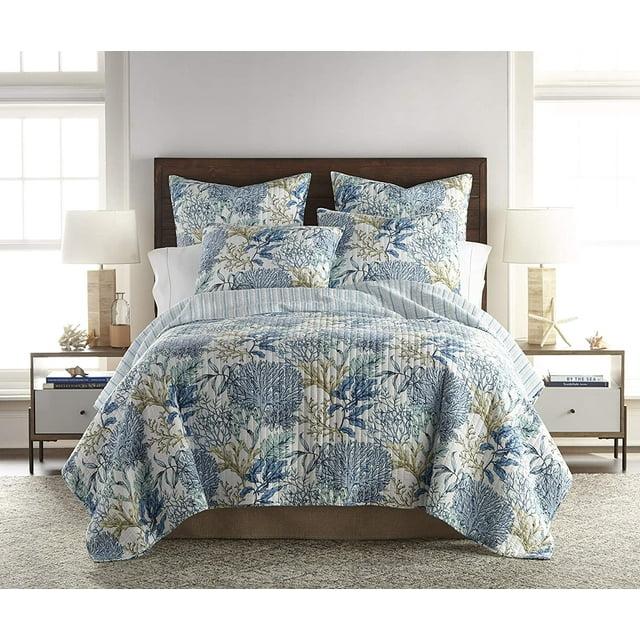Mahina Quilt Set - Full/Queen Quilt and Two Standard Pillow Shams Blue - Levtex Home