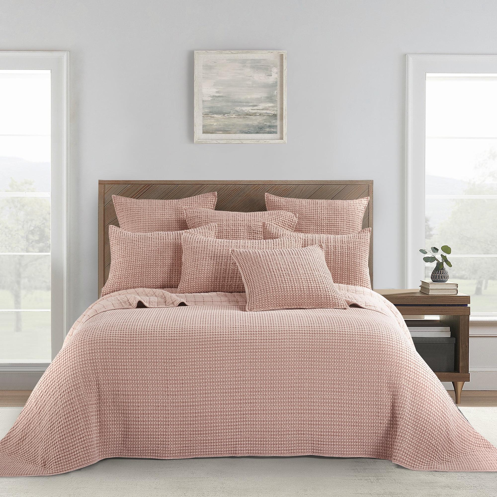 Blush Microfiber Queen Reversible Bedspread Set