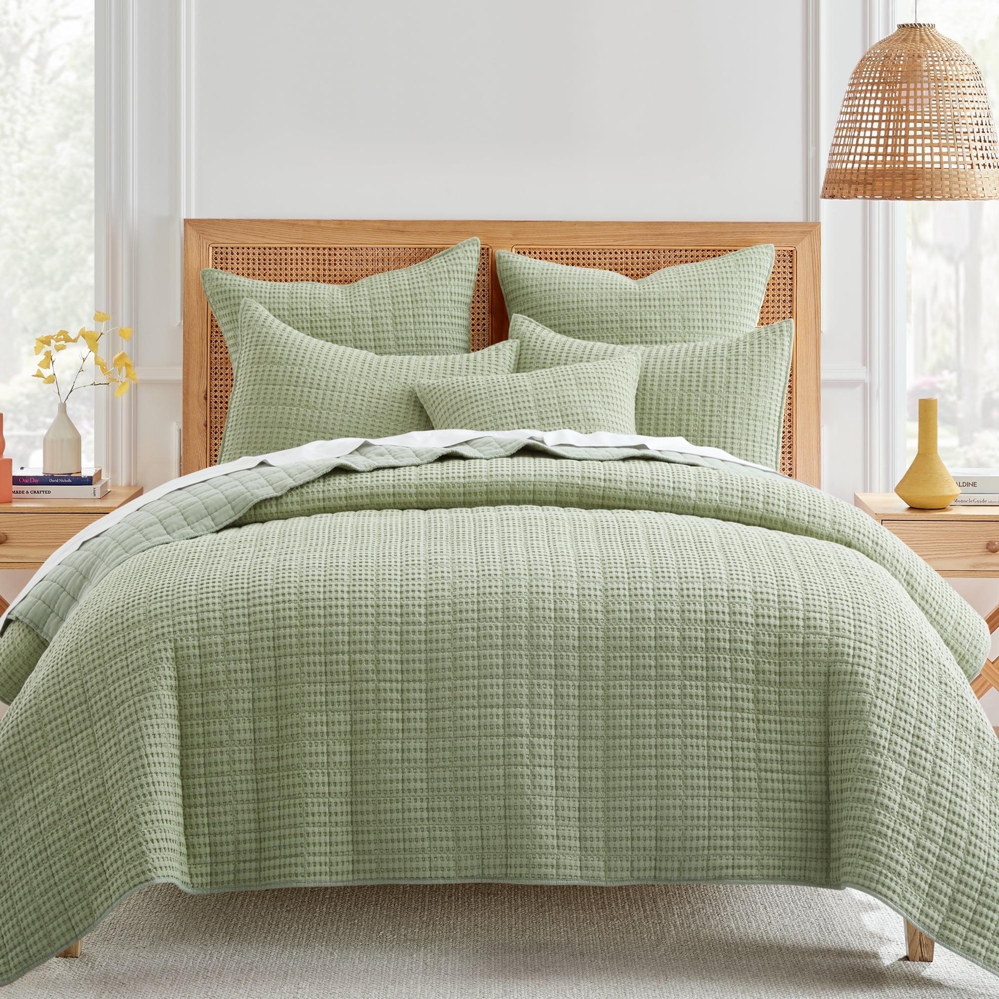 Mills Waffle Desert Sage Twin Quilt Set - Levtex Home
