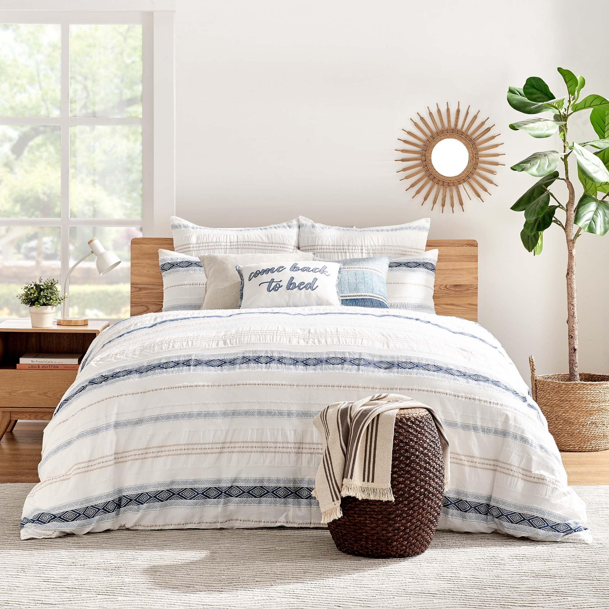 King White and Blue Cotton Ruffled Bedspread Cover Set