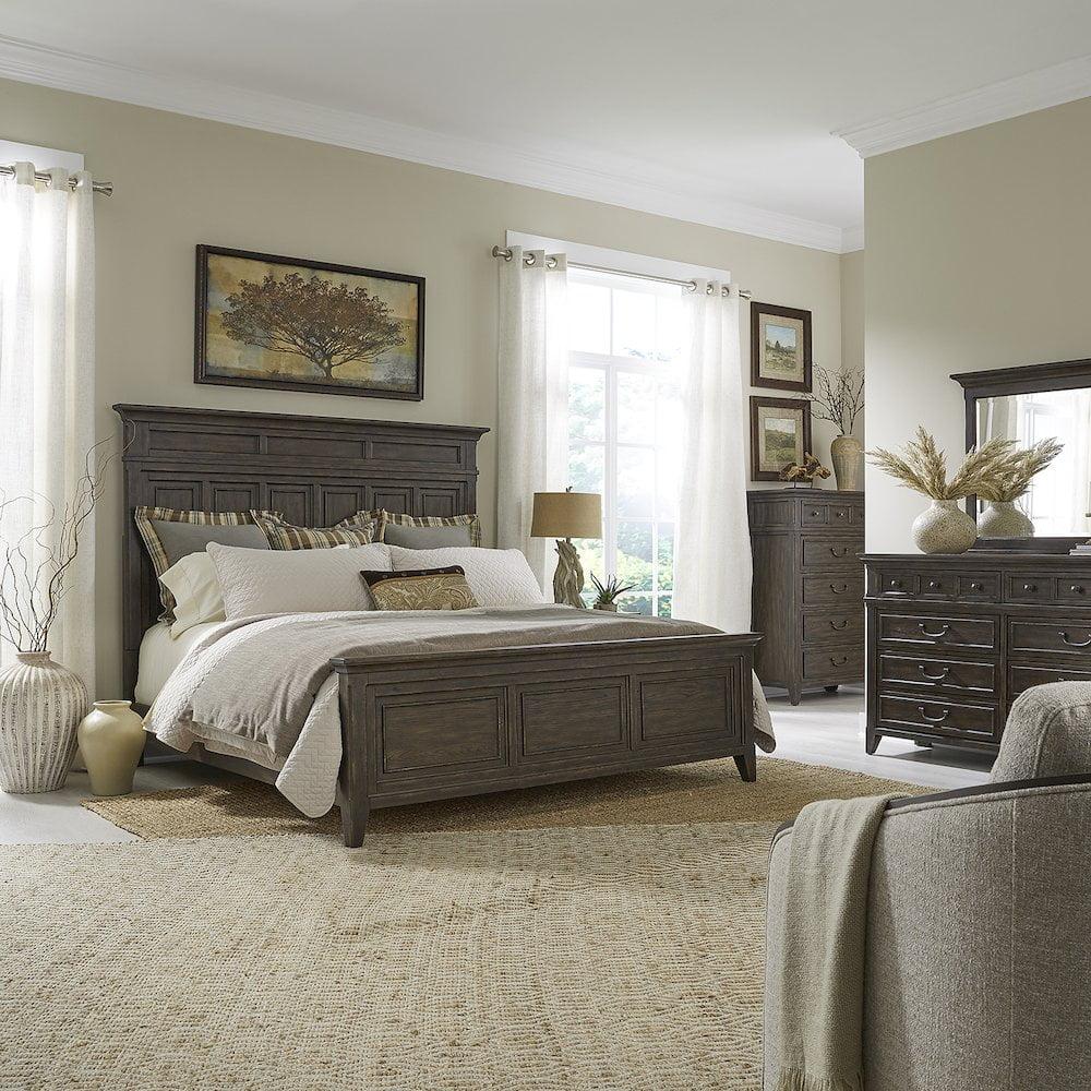 Saddle Brown Oak Veneer Queen Panel Bed Set