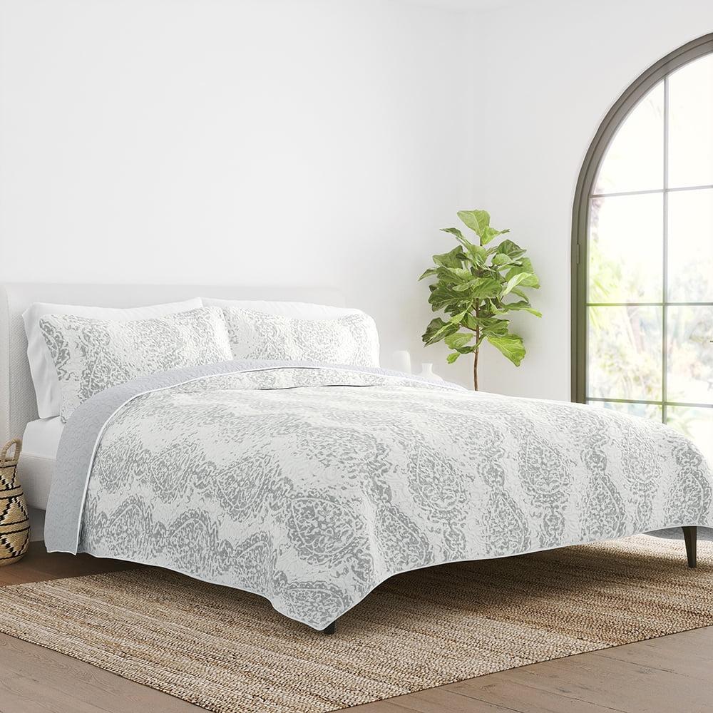 Becky Cameron Becky Cameron Damask Quilt Set