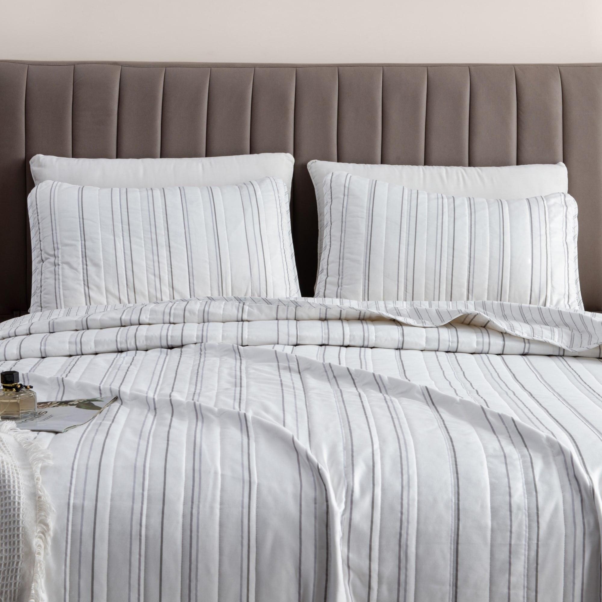 Linery & Co. Premium Delicate Stripes Microfiber Quilt Set With Shams Grey Twin 2 Piece