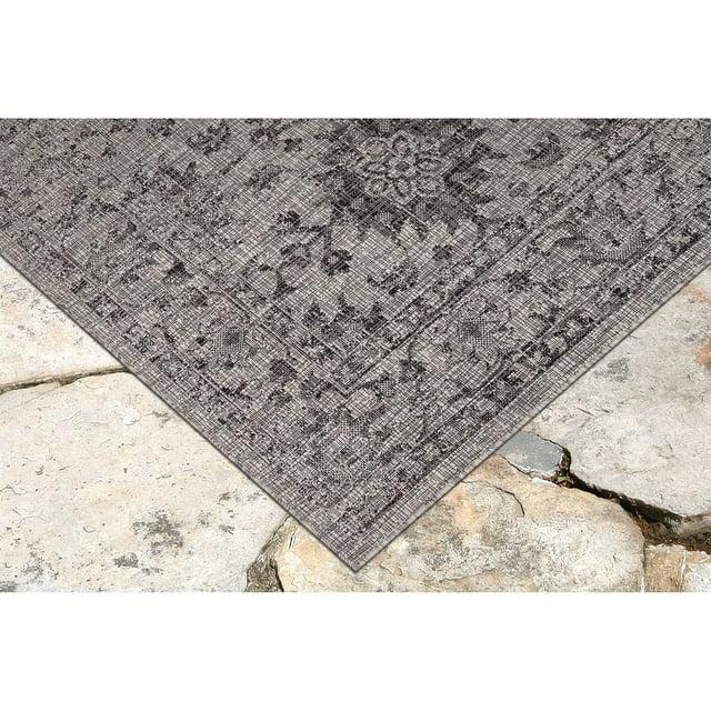Liora Manne Carmel Vintage Floral Indoor/Outdoor Rug Black 1'11" x 7'6"