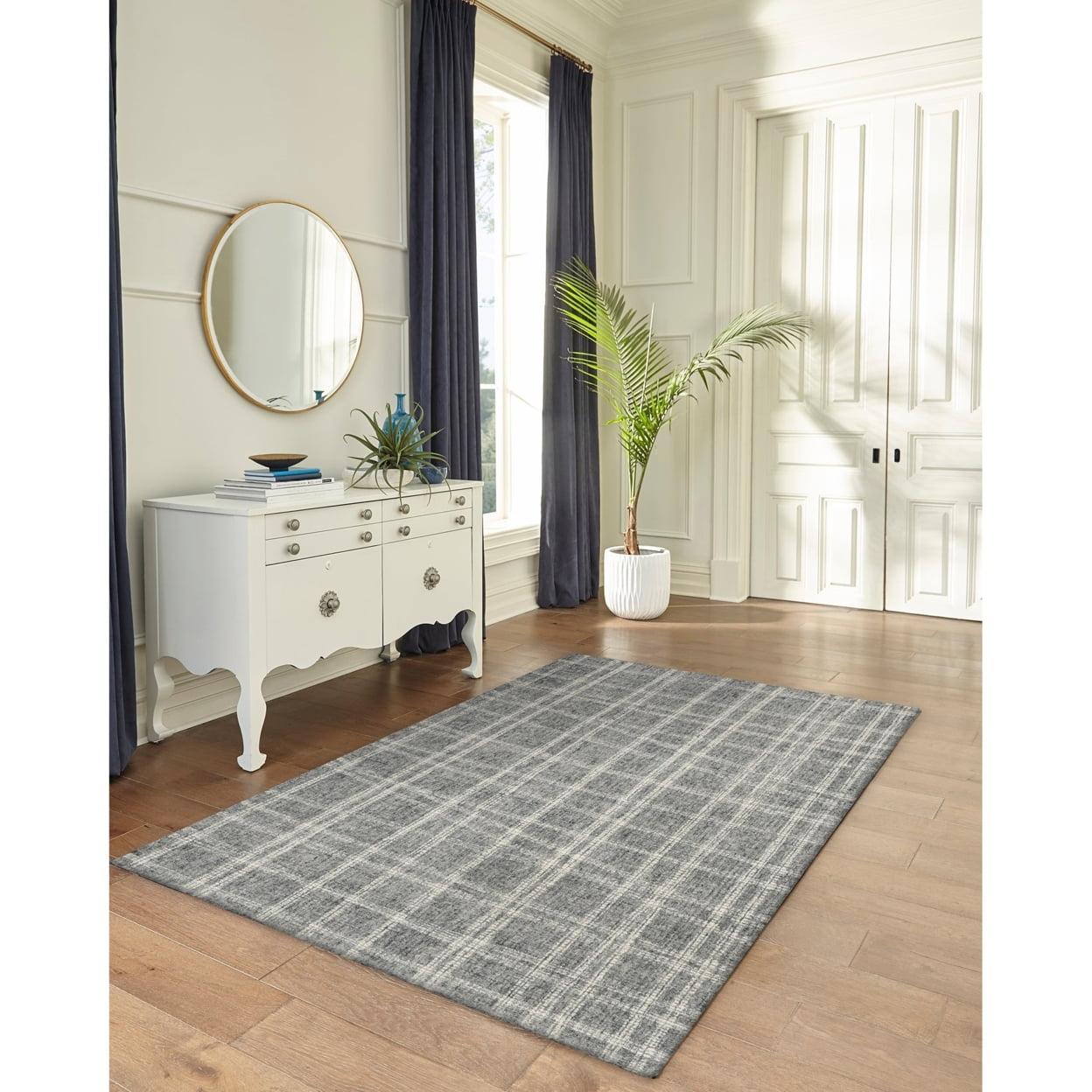 Handcrafted Savannah Plaid 5' x 7' Wool Flannel Area Rug