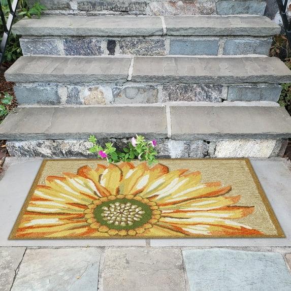 Liora Manne Frontporch Sunflower Indoor/Outdoor Rug Yellow 2'6" x 4'