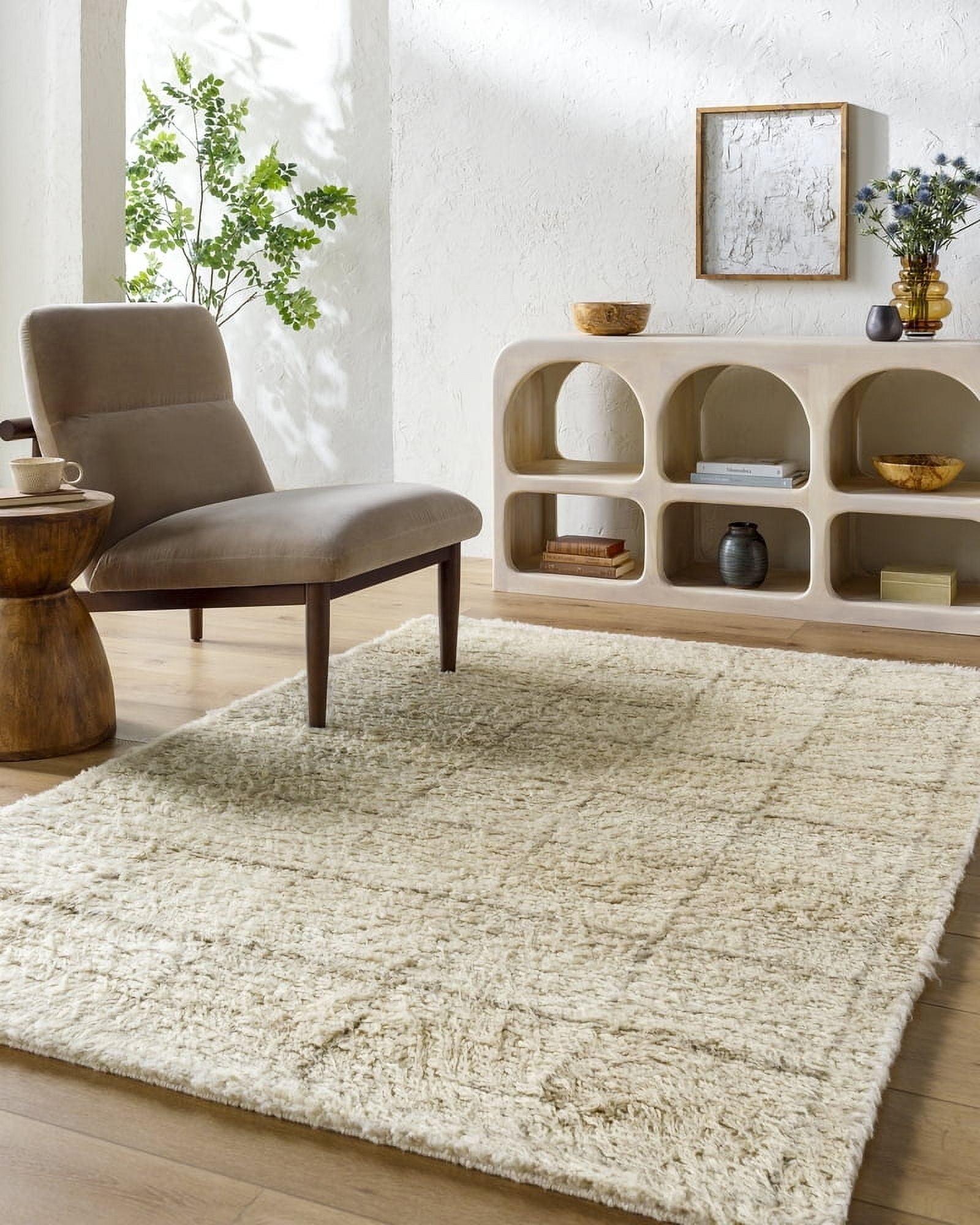 Minka Moroccan Style Hand-Tufted Wool Rug - Beige / 5' x 7'6"