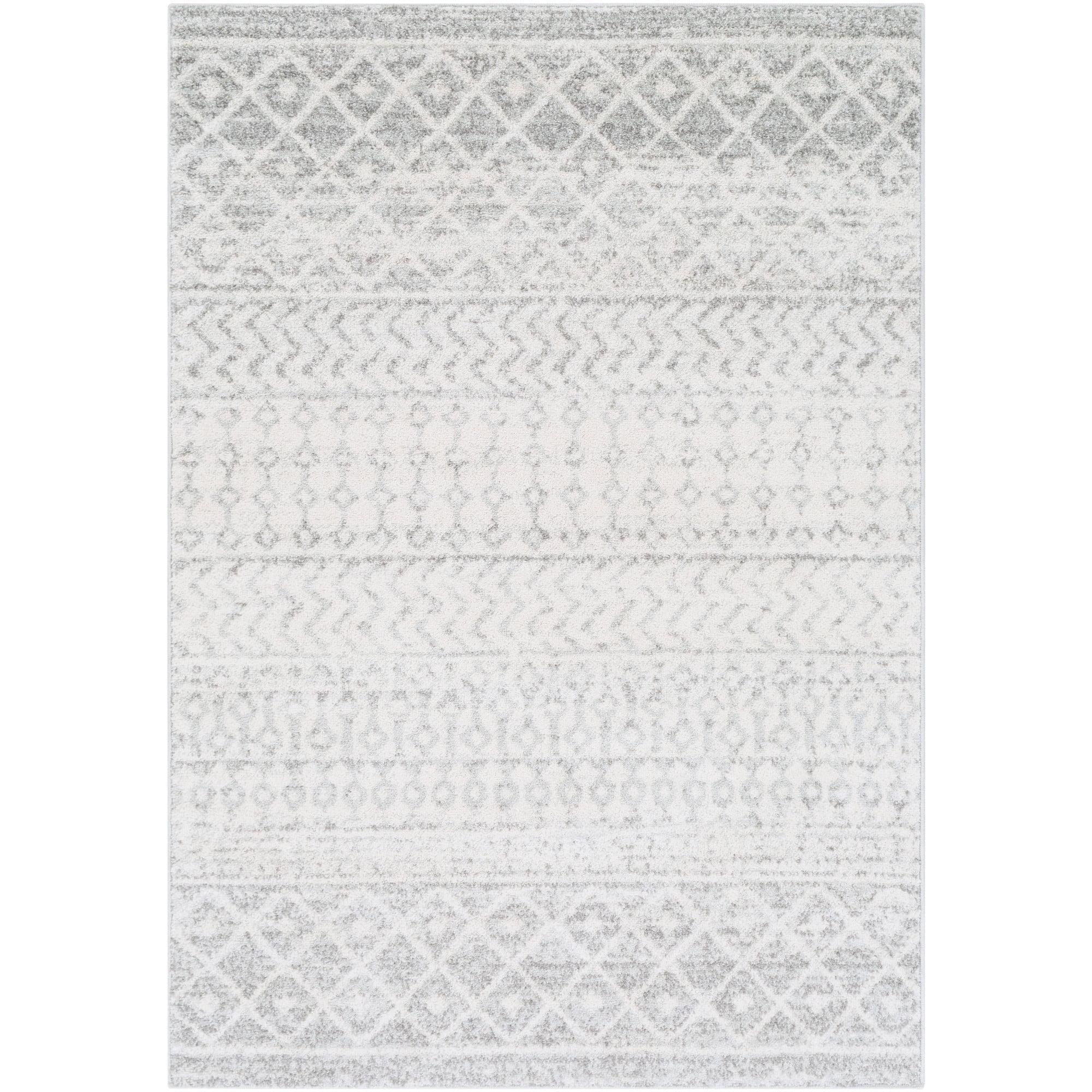 Gray and White Boho Moroccan Area Rug, 5'3" x 7'6"