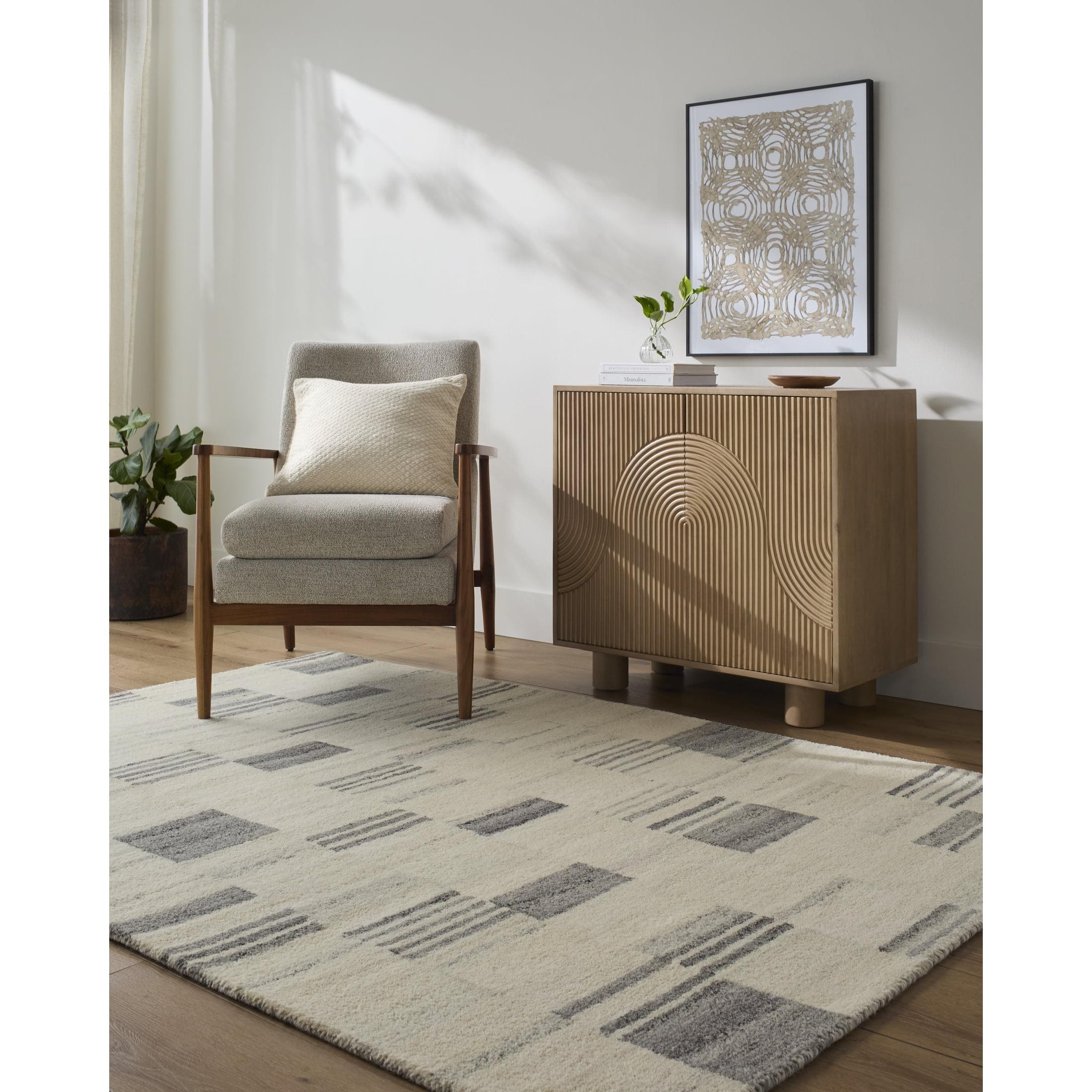 Becki Owens x Livabliss Becki Owens x Livabliss Max Hand Tufted Area Rug