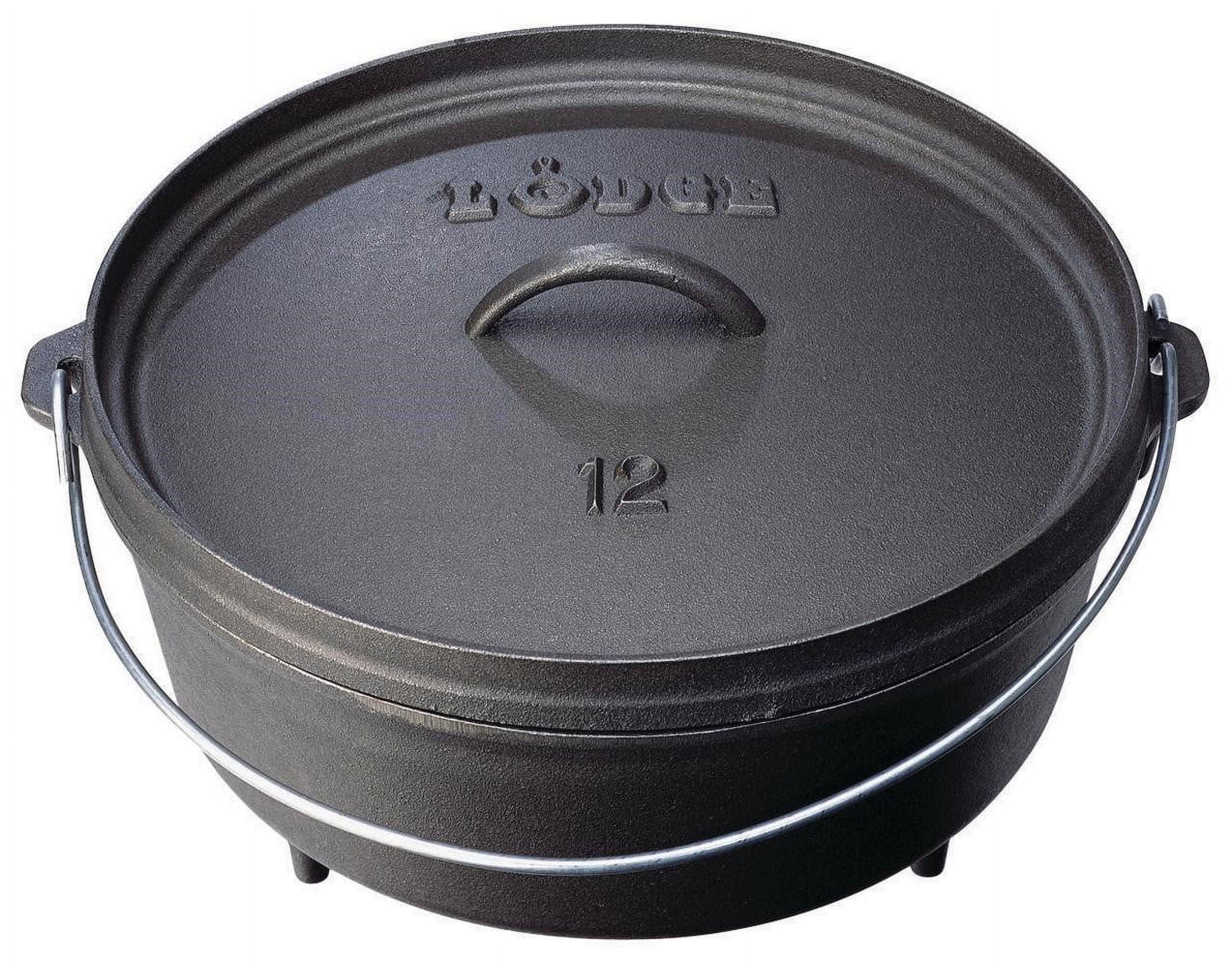 Lodge Lodge Cast Iron Camp Dutch Oven