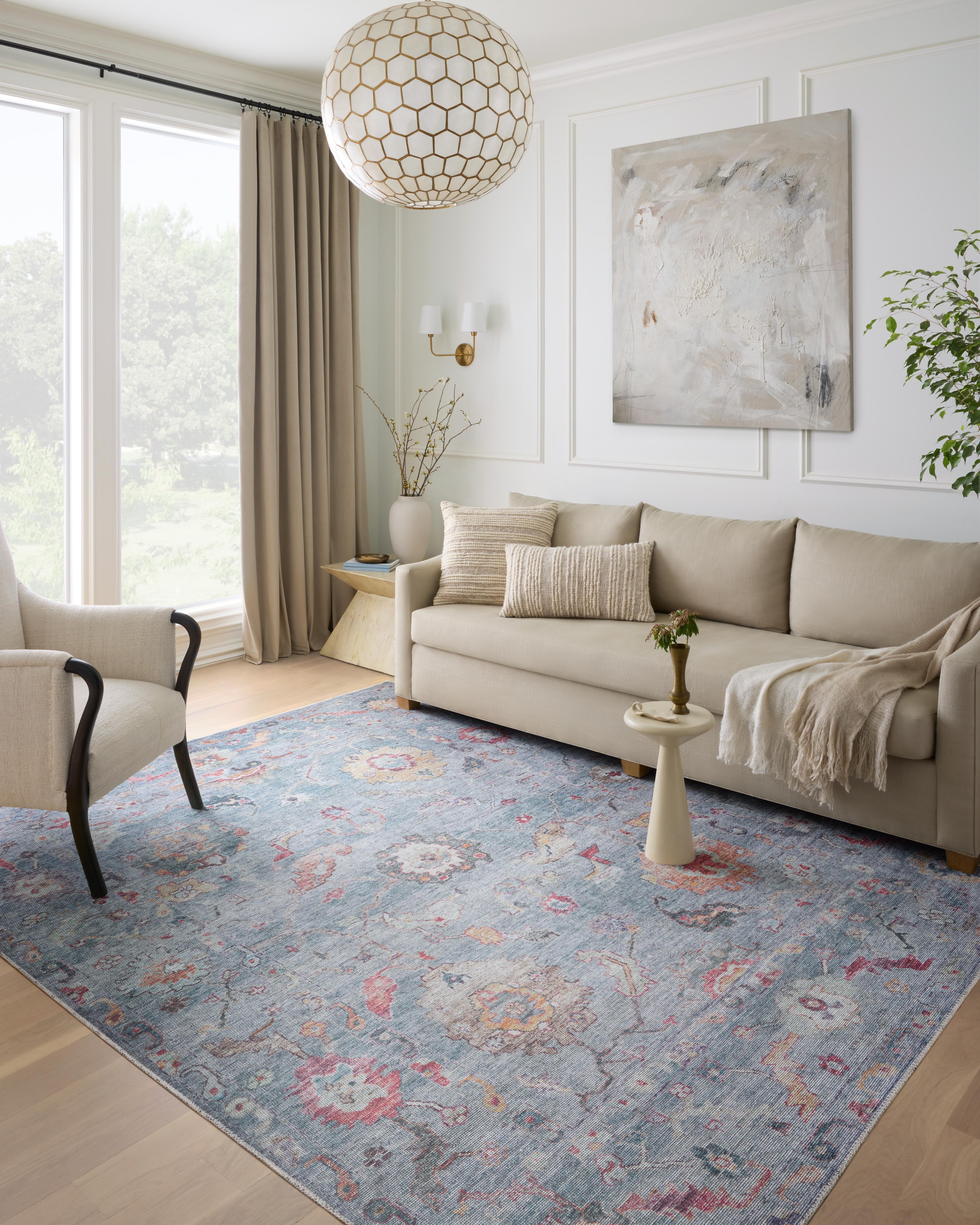 Margot Oriental Area Rug in Gray