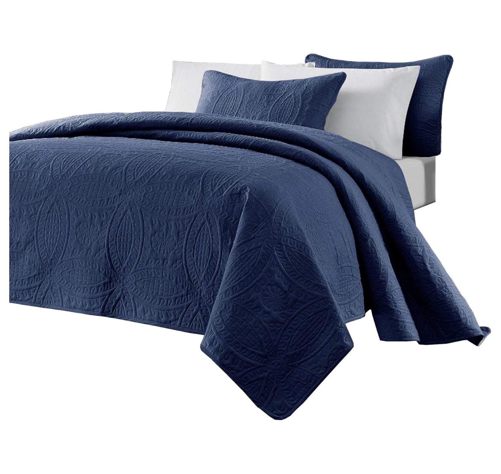 Austin Standard Geometric Shapes Coverlet Set