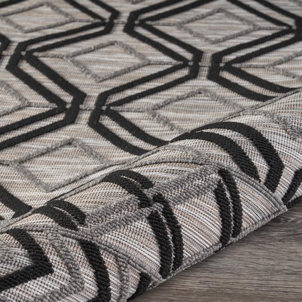 Modern Black Geometric Tufted 8' x 10' Synthetic Area Rug