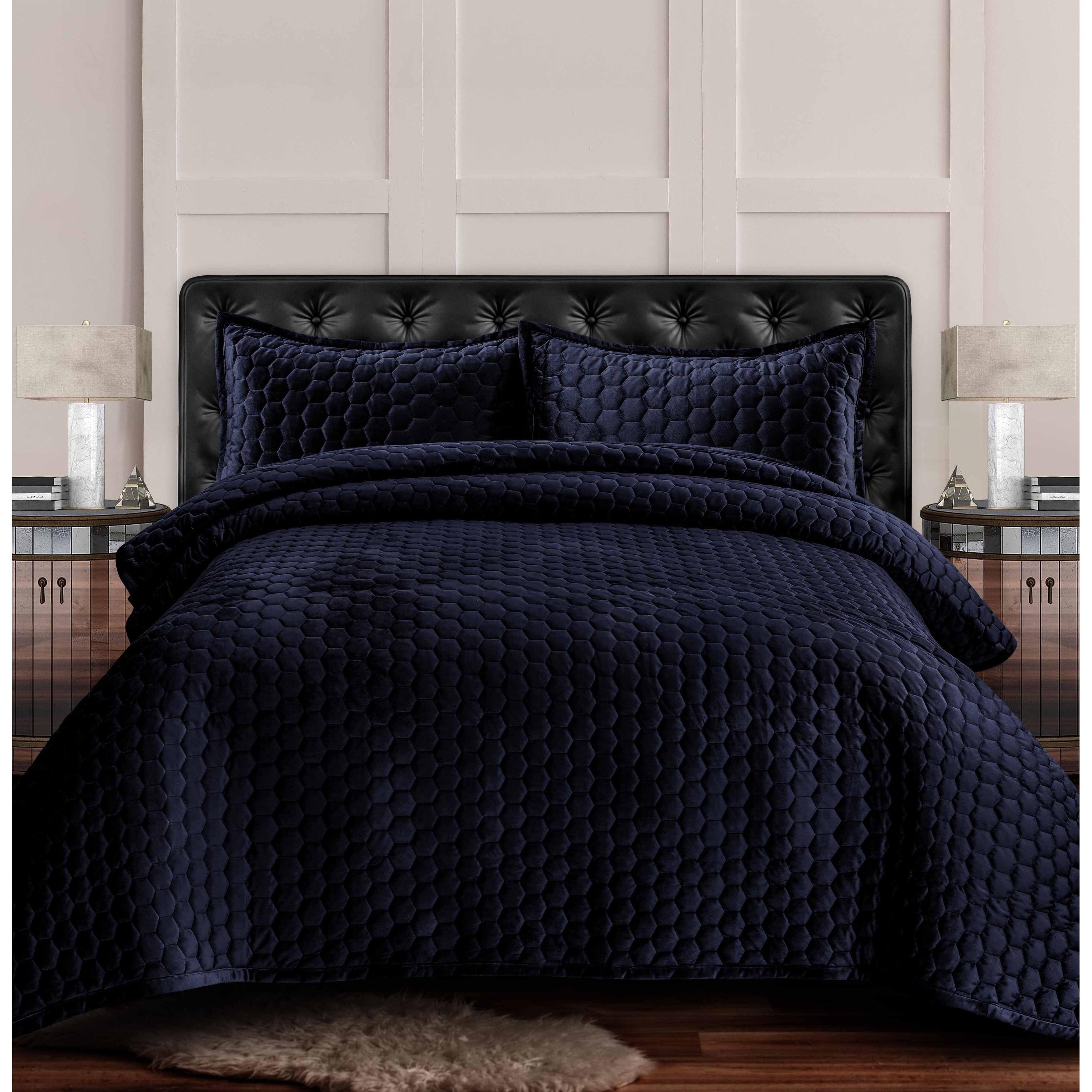 Indigo Twin Velvet Honeycomb Quilt and Sham Set