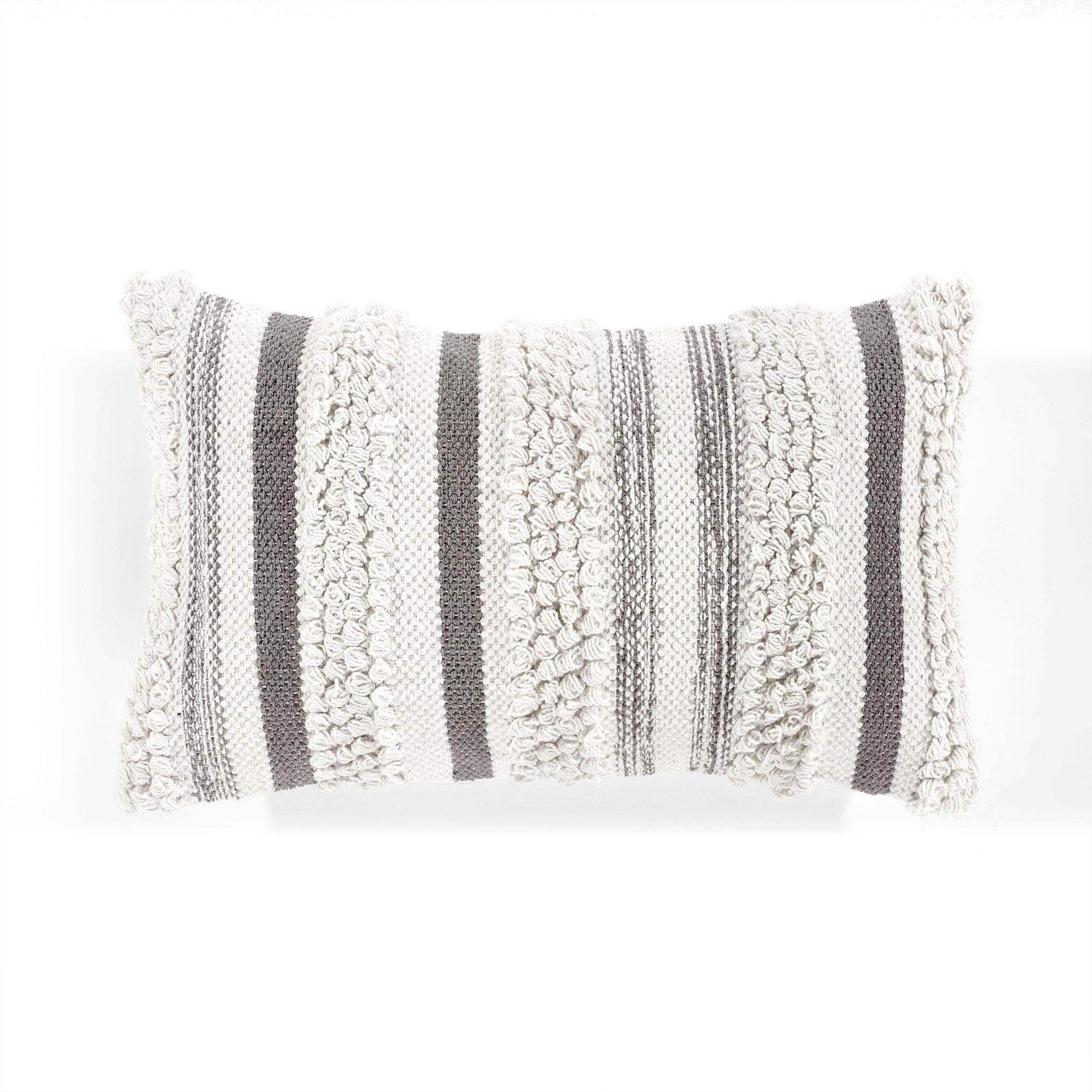 Lush Decor Reyna Rectangular Cotton Pillow Cover