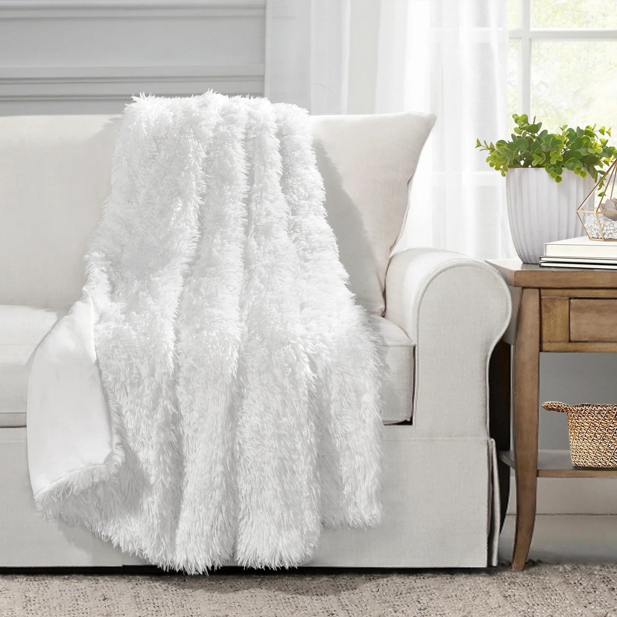 Luxurious Emma 60"x50" White Faux Fur Reversible Throw Blanket