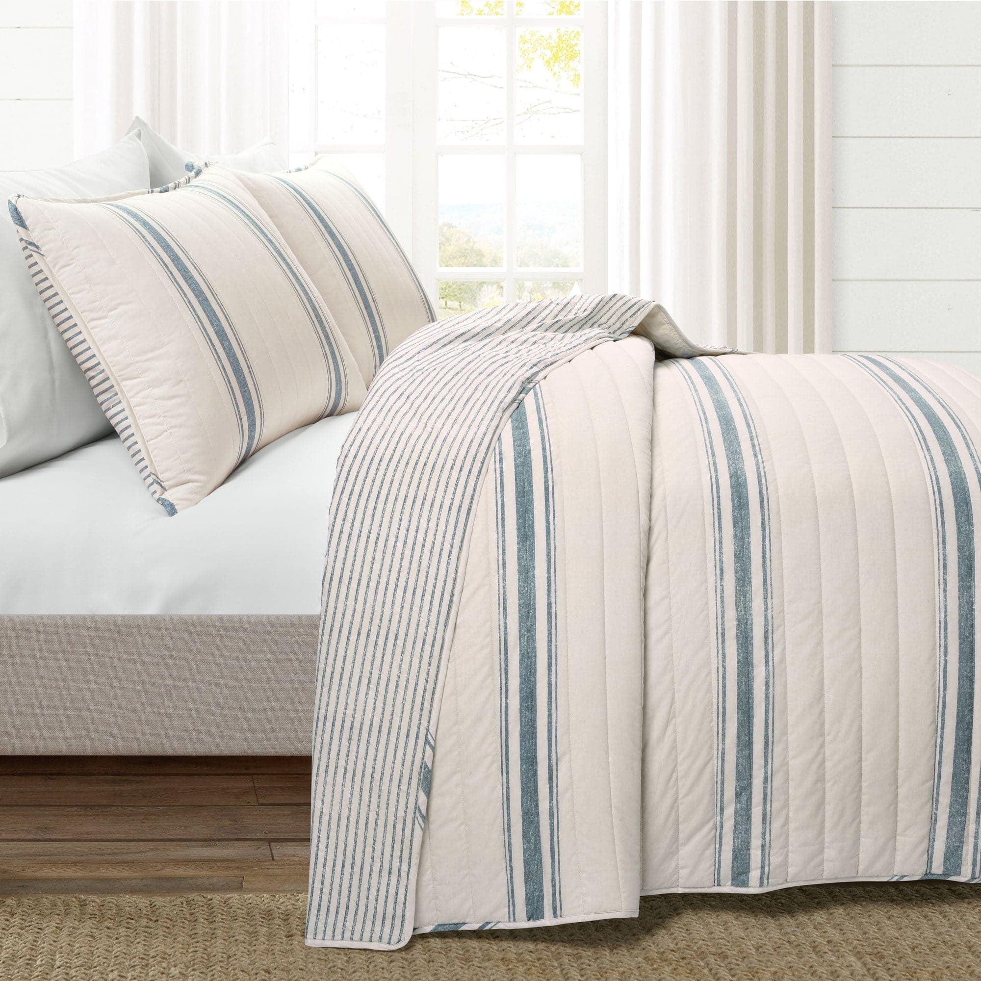 Lush Decor Farmhouse 460 Thread Count Striped 3 Piece Quilt Sets, King with Pillow Shams