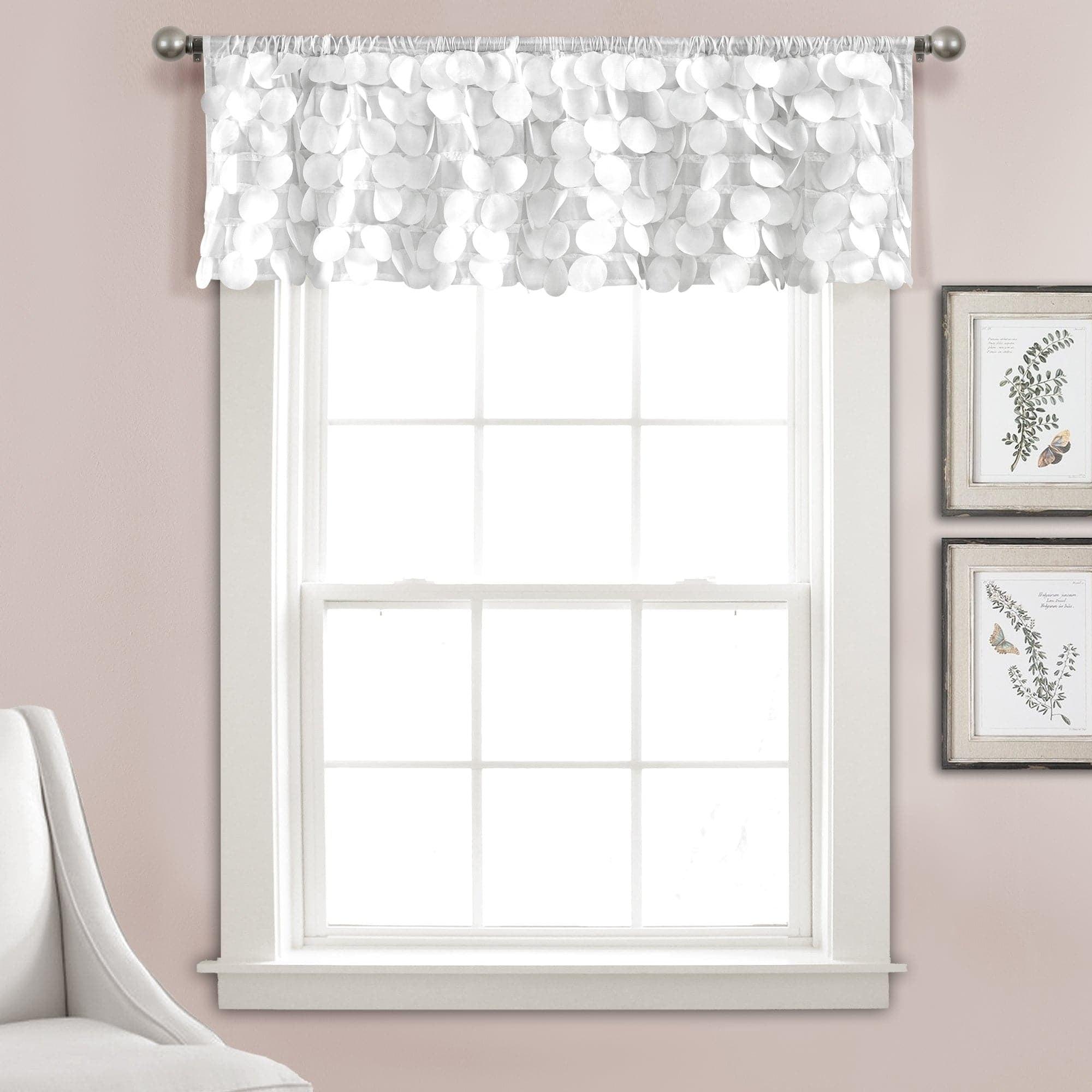 Lush Decor Gigi Scalloped Window Valance