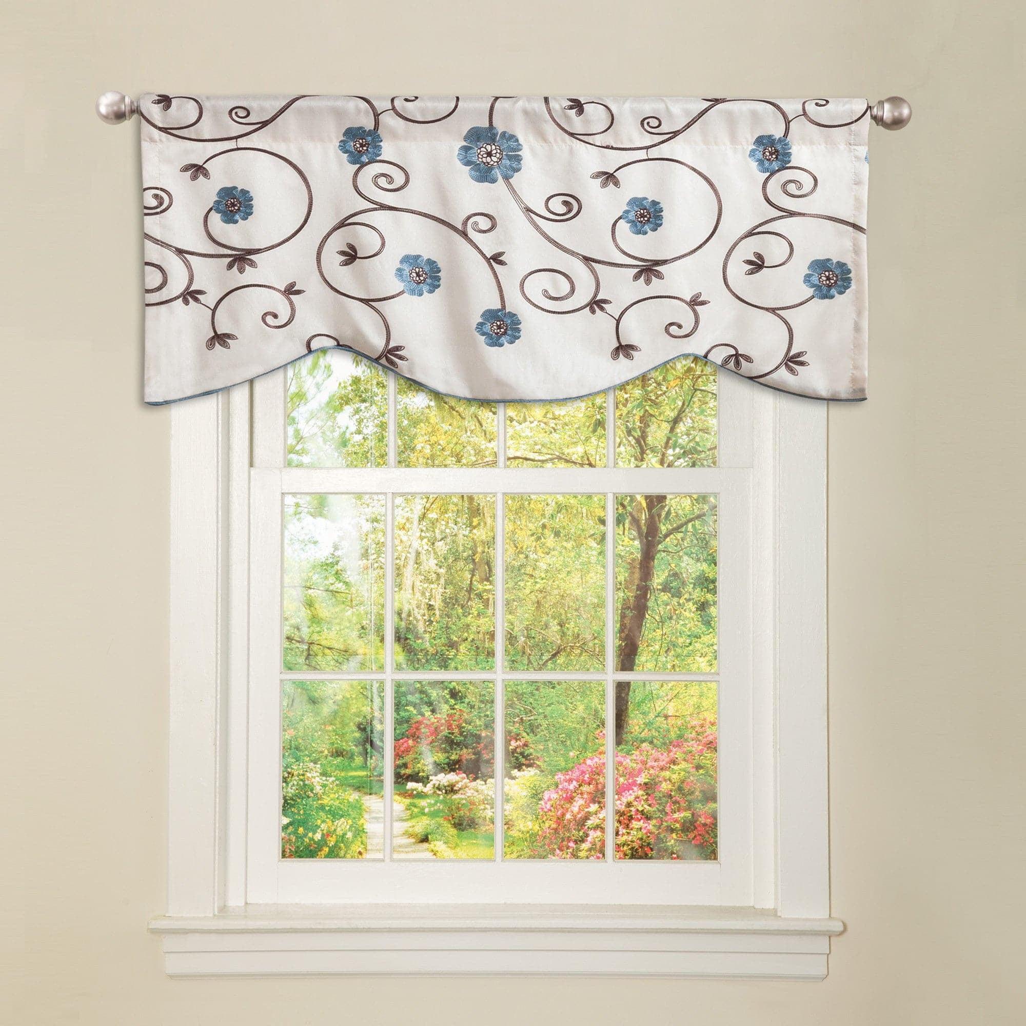 Lush Decor Floral Scalloped 42'' W Window Valance