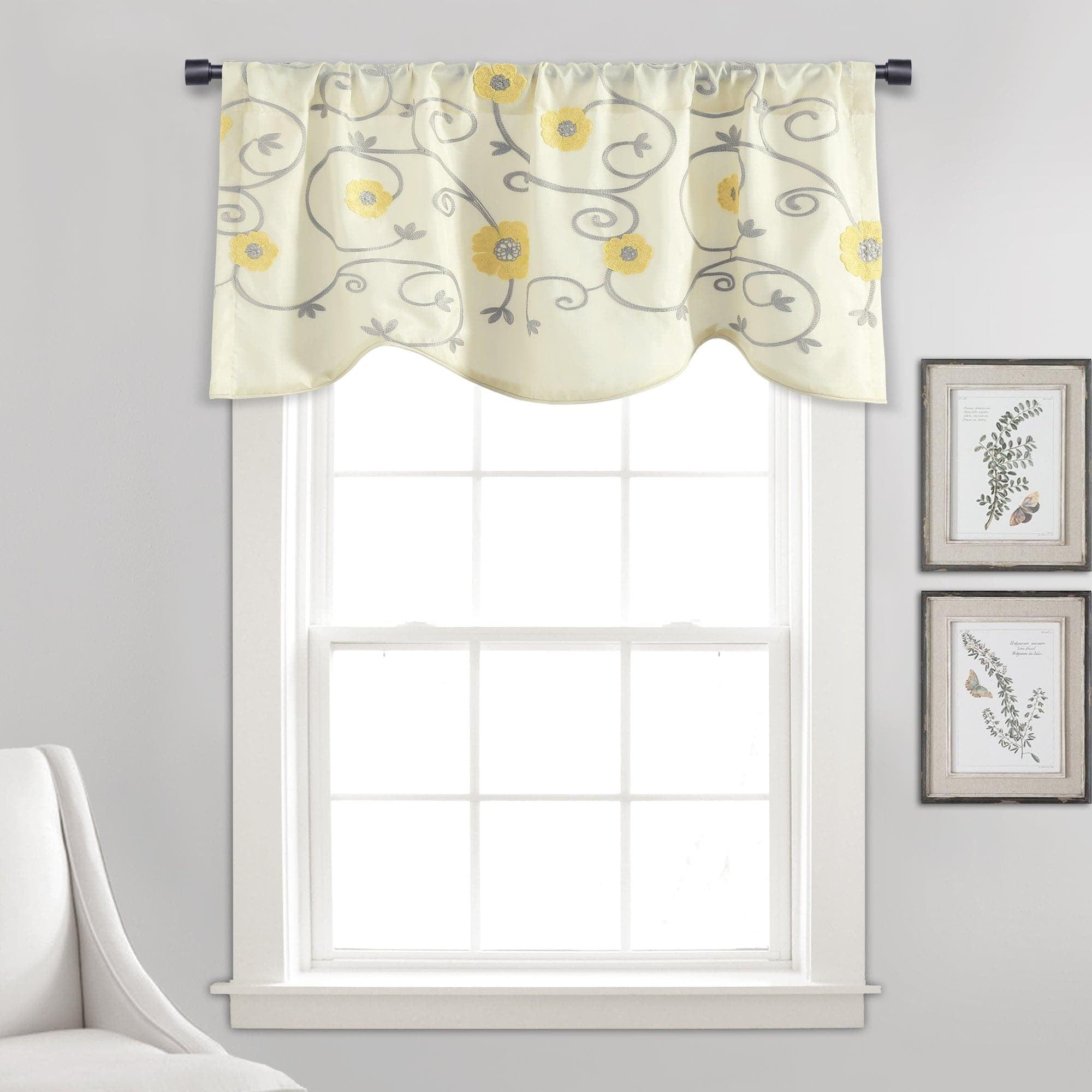 Floral Scalloped 42'' W Window Valance