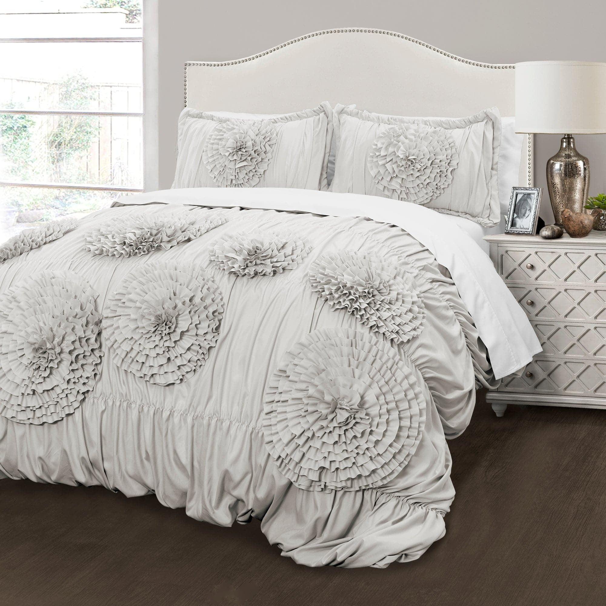 Lush Decor Serena Microfiber Traditional Comforter Set