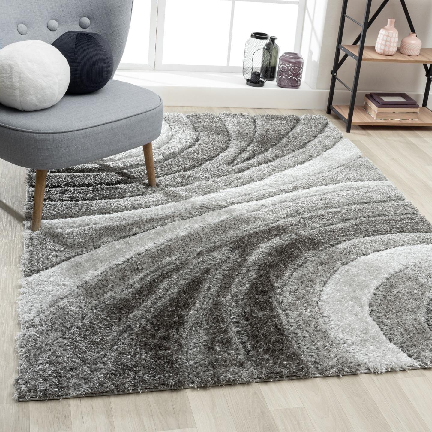 Gray Geometric Shag 5' x 7' Synthetic Area Rug