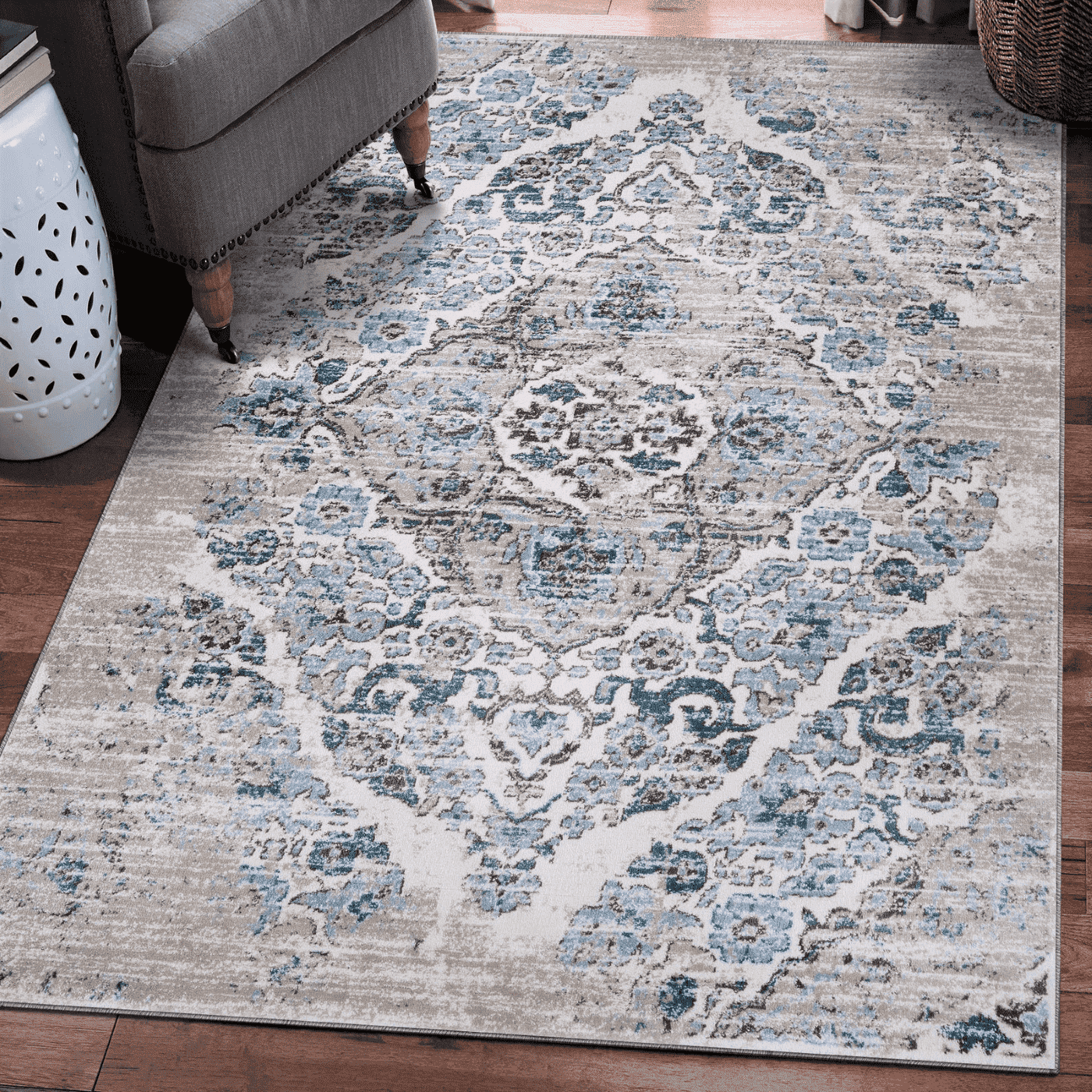 Luxe Weavers Victoria Collection Cream 9x12 Floral Area Rug