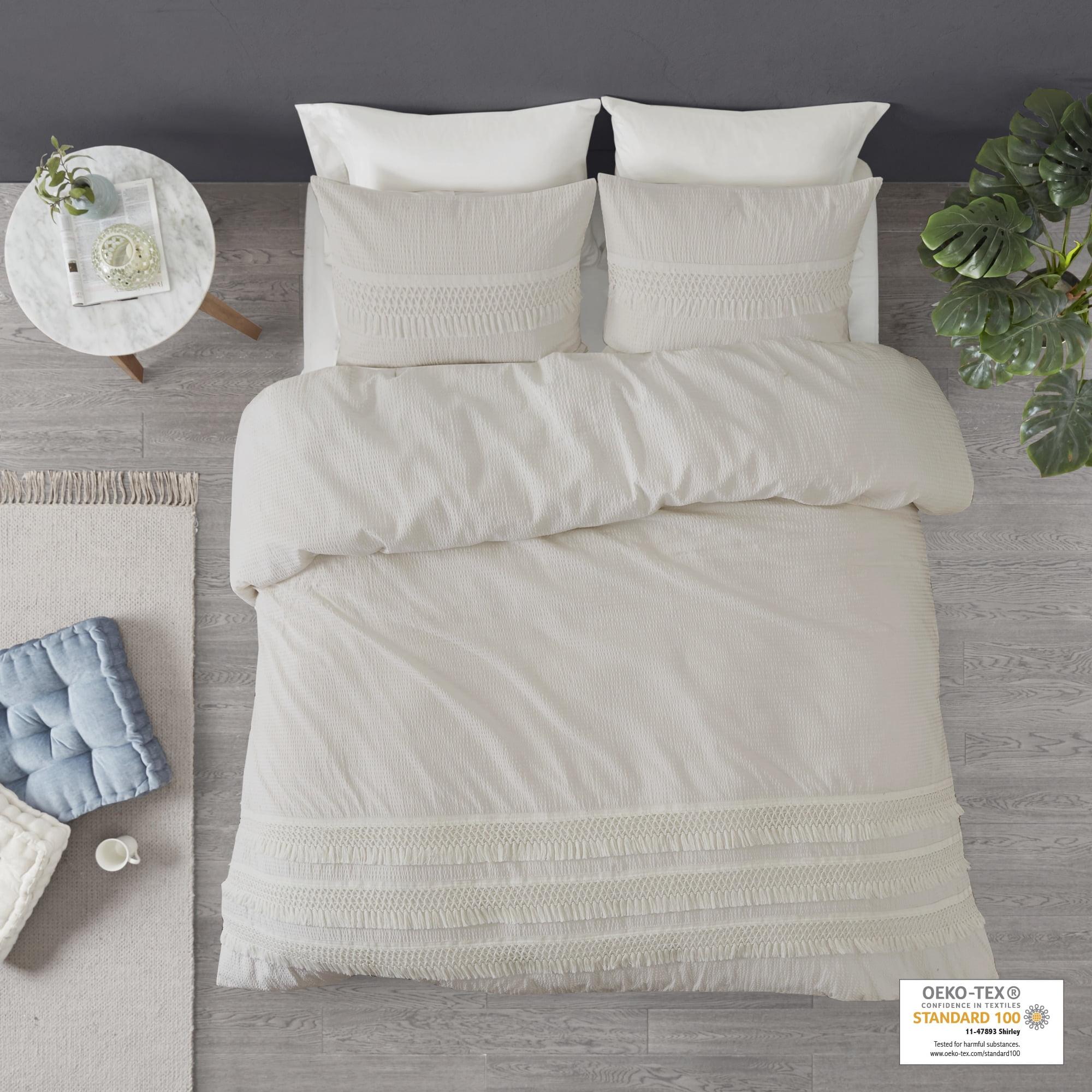 Amaya Ivory Full/Queen Cotton Seersucker Duvet Set with Tassel Trims