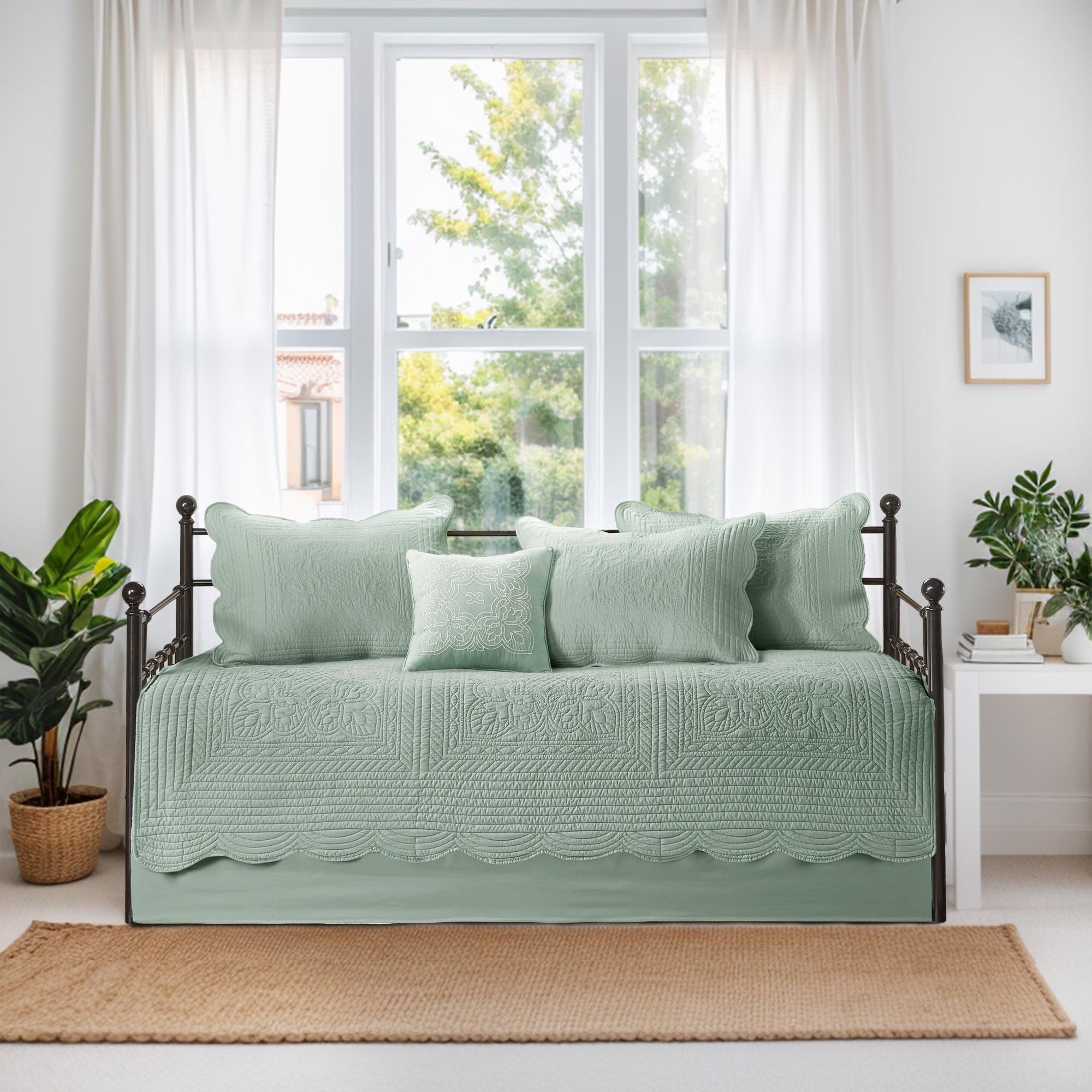 Madison Park Tuscany 6 Piece Reversible Scalloped Edge Daybed Cover Set