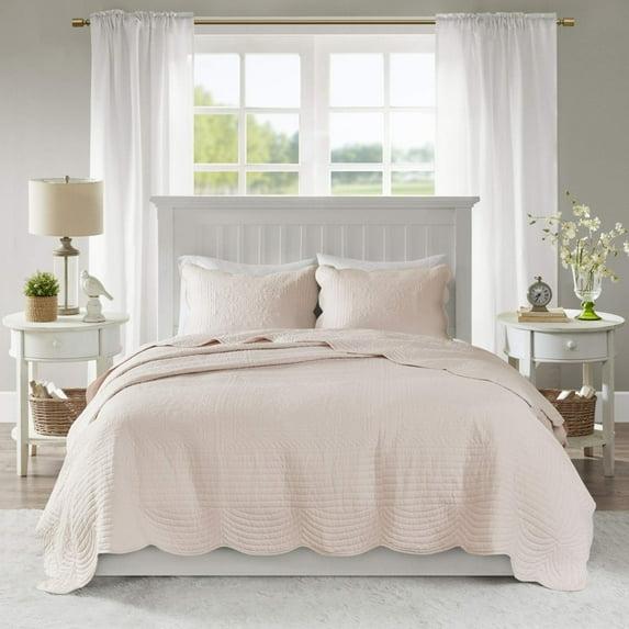 Madison Park Tuscany Scalloped Edge Quilt Set
