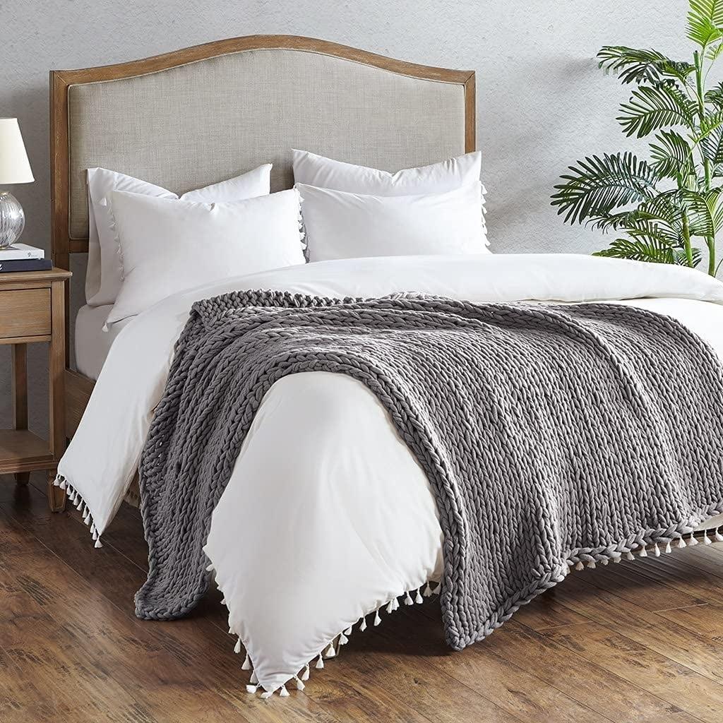 50"x60" Chunky Double Knit Handmade Throw Blanket - Madison Park