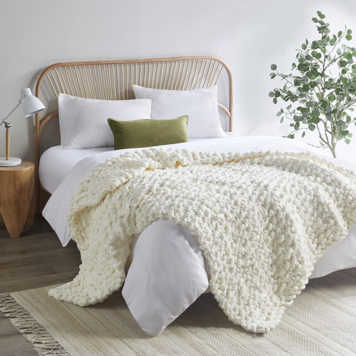 50"x60" Chenille Chunky Knit Throw Blanket - Madison Park