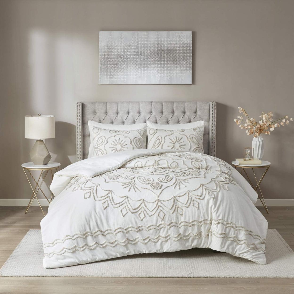 Ivory Full Cotton Chenille Comforter Set with Tufted Medallion