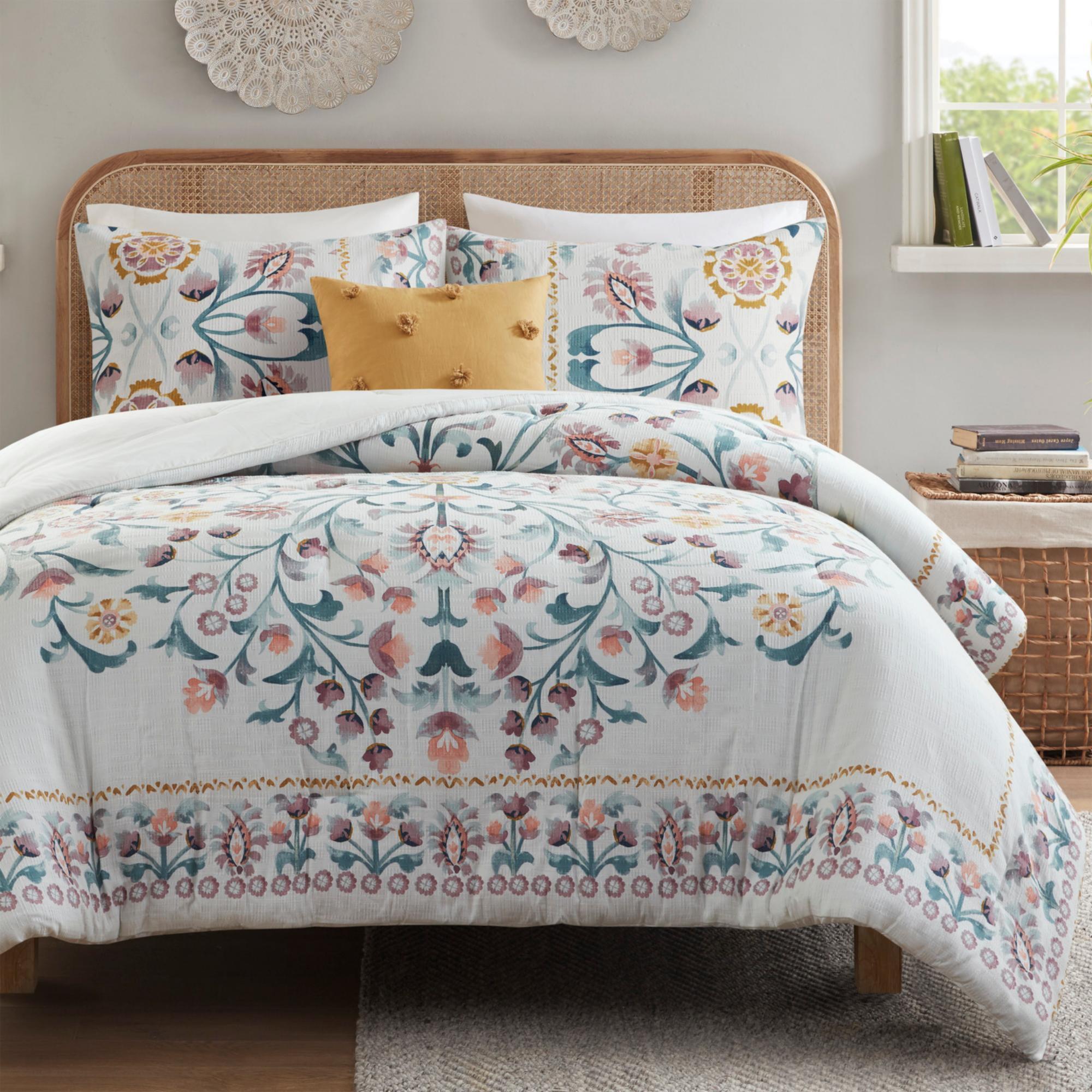 Blush Floral Full Microfiber Down Alternative Comforter Set