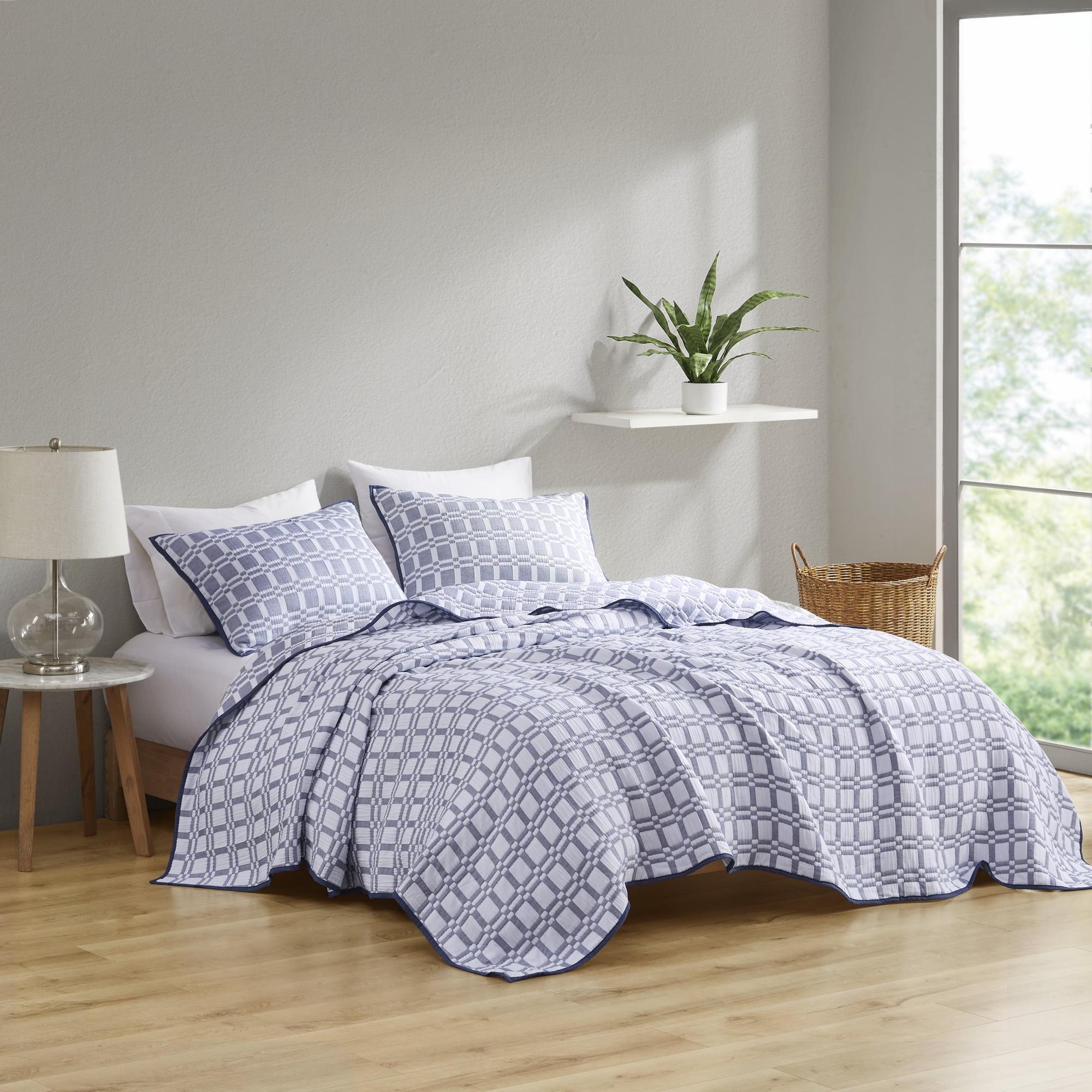 Indigo Full Microfiber Reversible Matelasse Coverlet Set