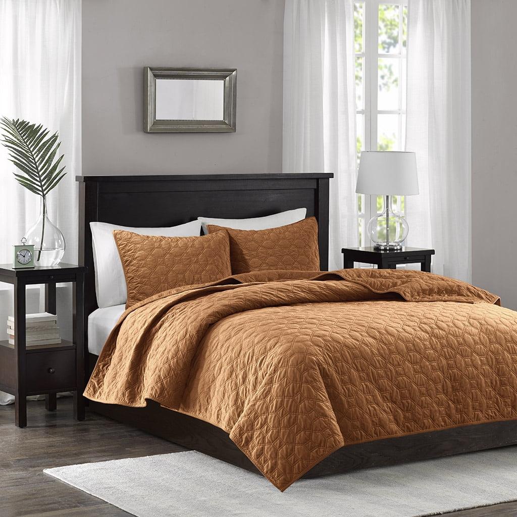 Madison Park Harper 3 Piece Velvet Quilt Set