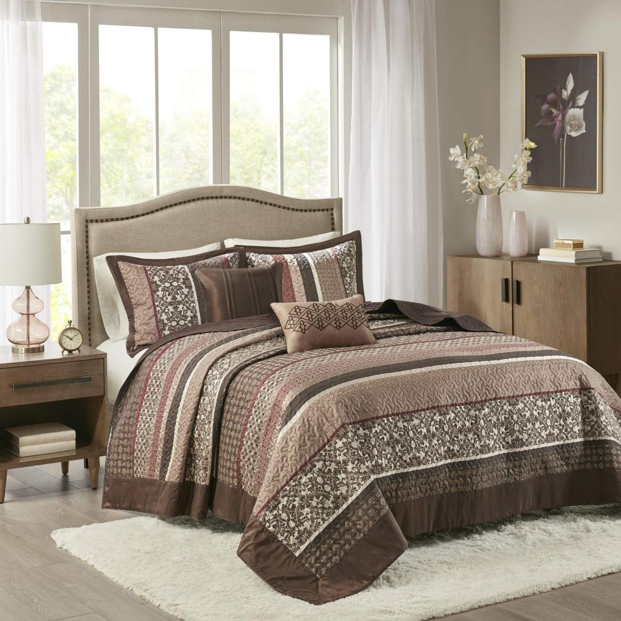 King Red and Brown Reversible Jacquard Bedspread Set