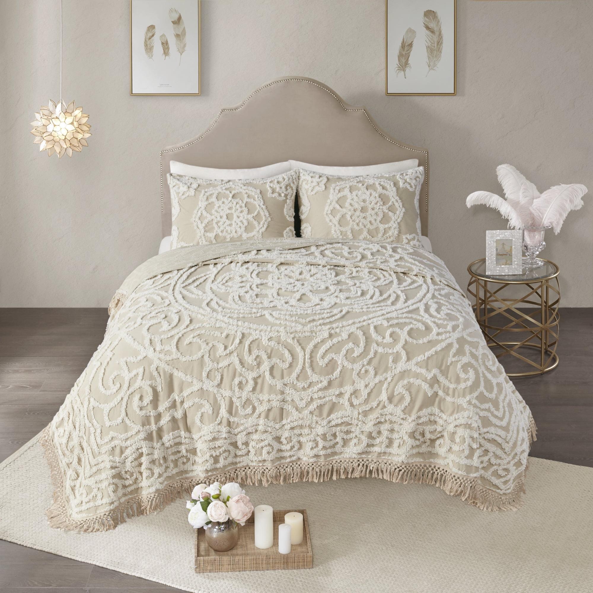 Madison Park Laetitia Tufted Chenille Cotton Medallion Fringe Coverlet Set